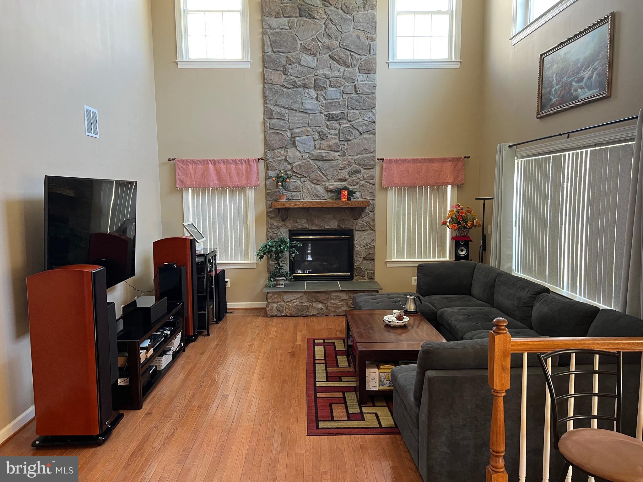 AIRDRIE MEADOWS - Residential