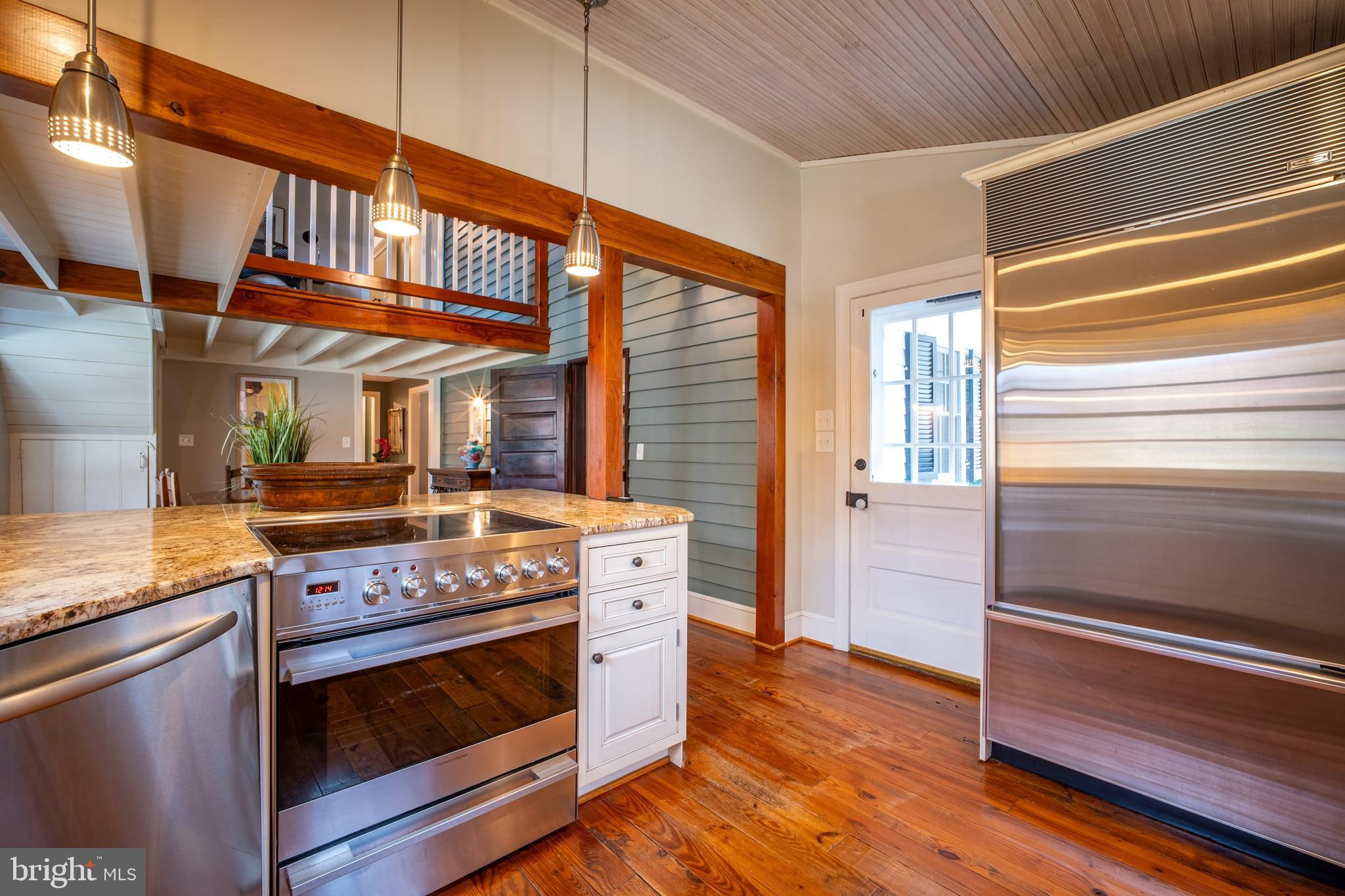 TAYLORSTOWN - Residential