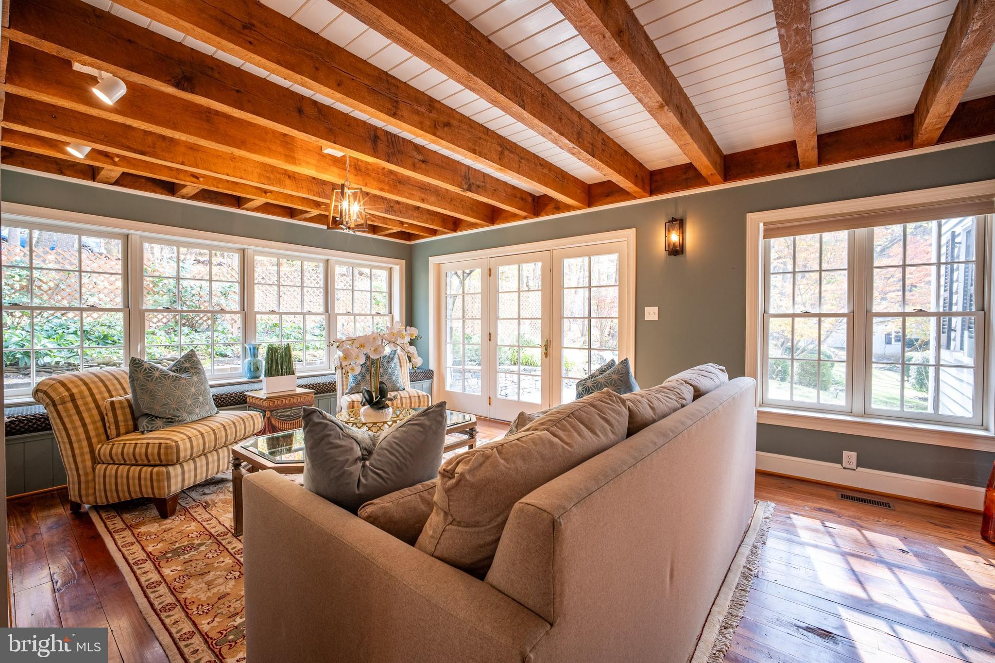 TAYLORSTOWN - Residential