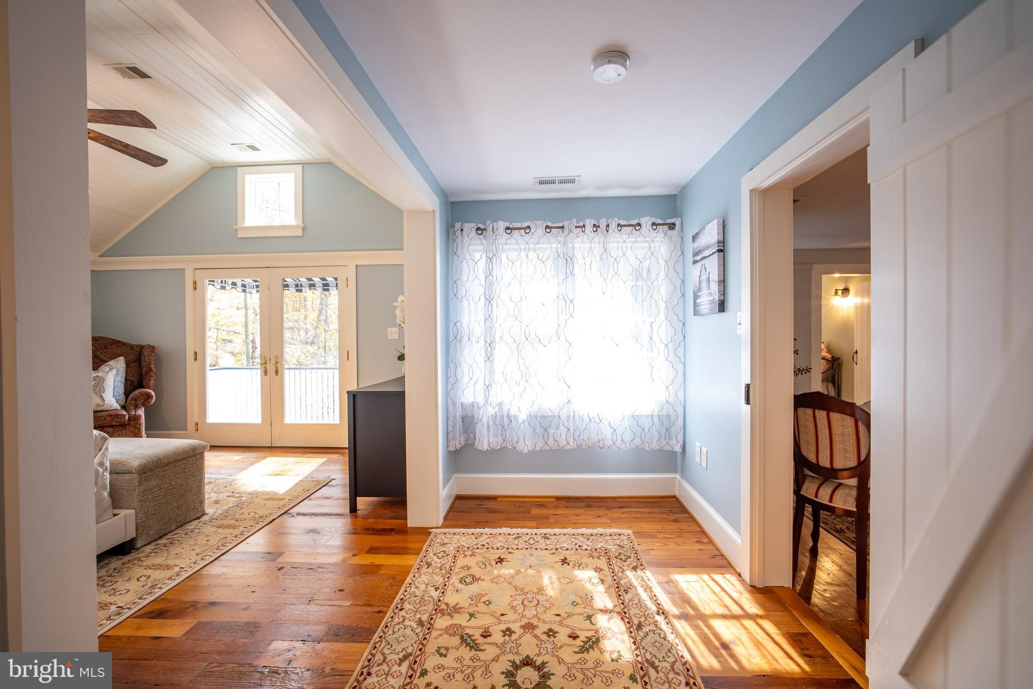 TAYLORSTOWN - Residential