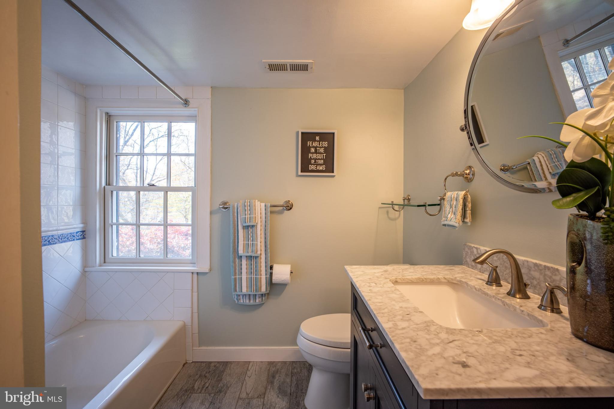 TAYLORSTOWN - Residential