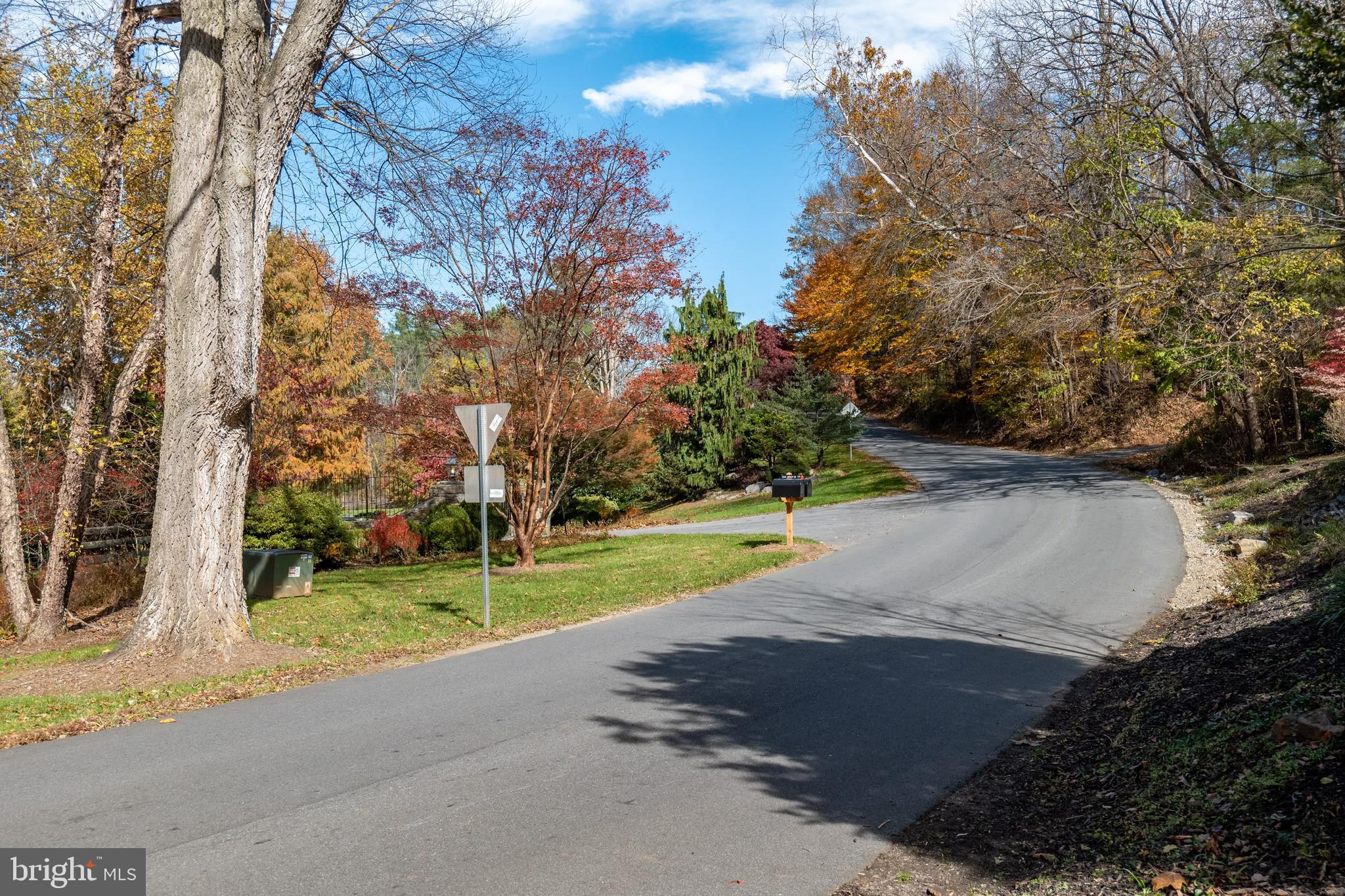 TAYLORSTOWN - Residential