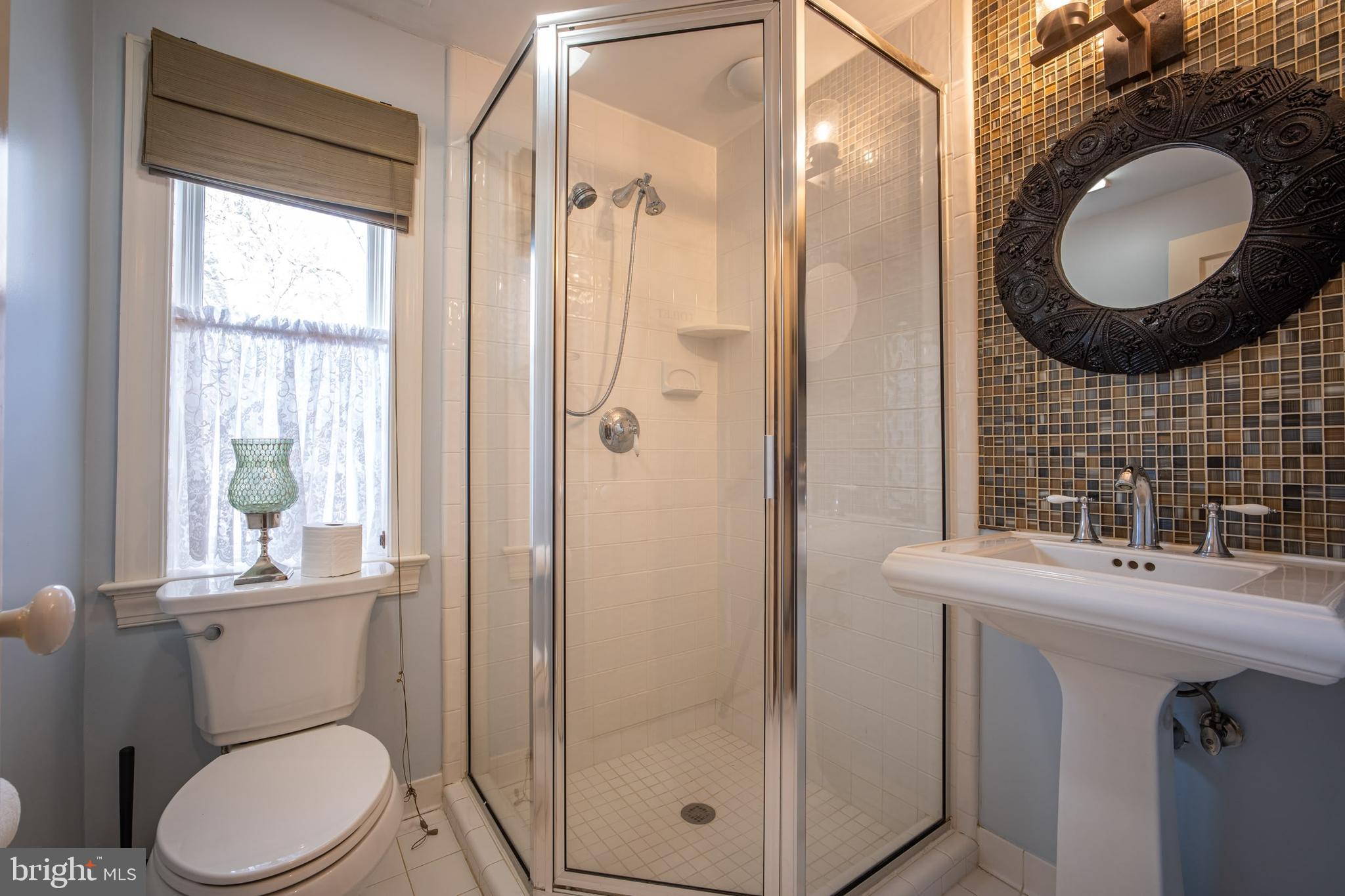 TAYLORSTOWN - Residential