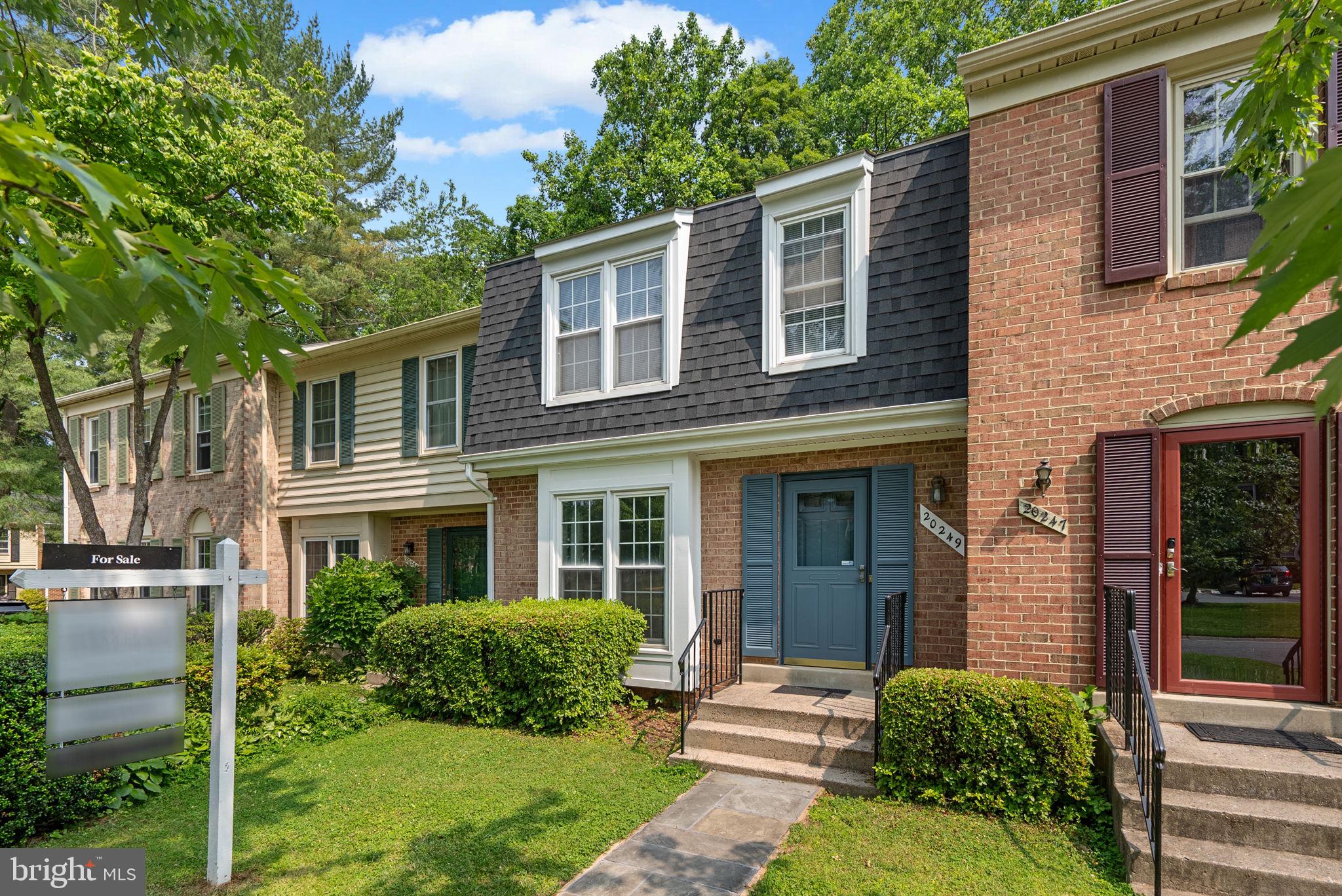 20249 MAPLE LEAF COURT