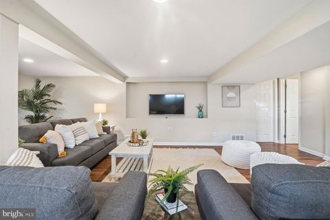 Tiny photo for 214 Chantrey Road, LUTHERVILLE TIMONIUM, MD 21093 (MLS # MDBC2163290)