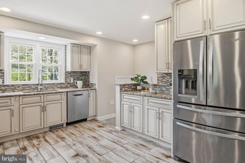 Tiny photo for 214 Chantrey Road, LUTHERVILLE TIMONIUM, MD 21093 (MLS # MDBC2163290)