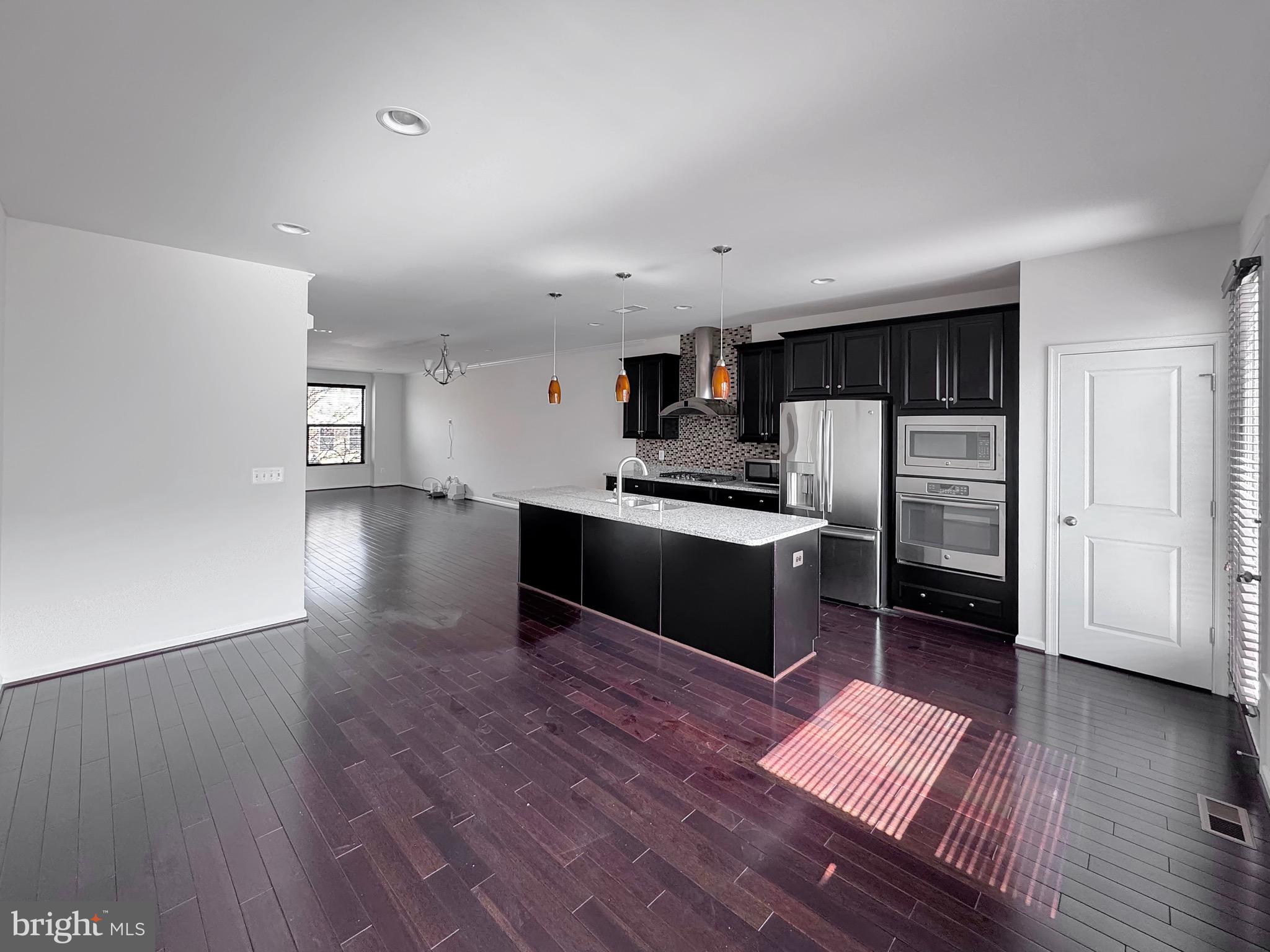 BRAMBLETON - Residential Lease