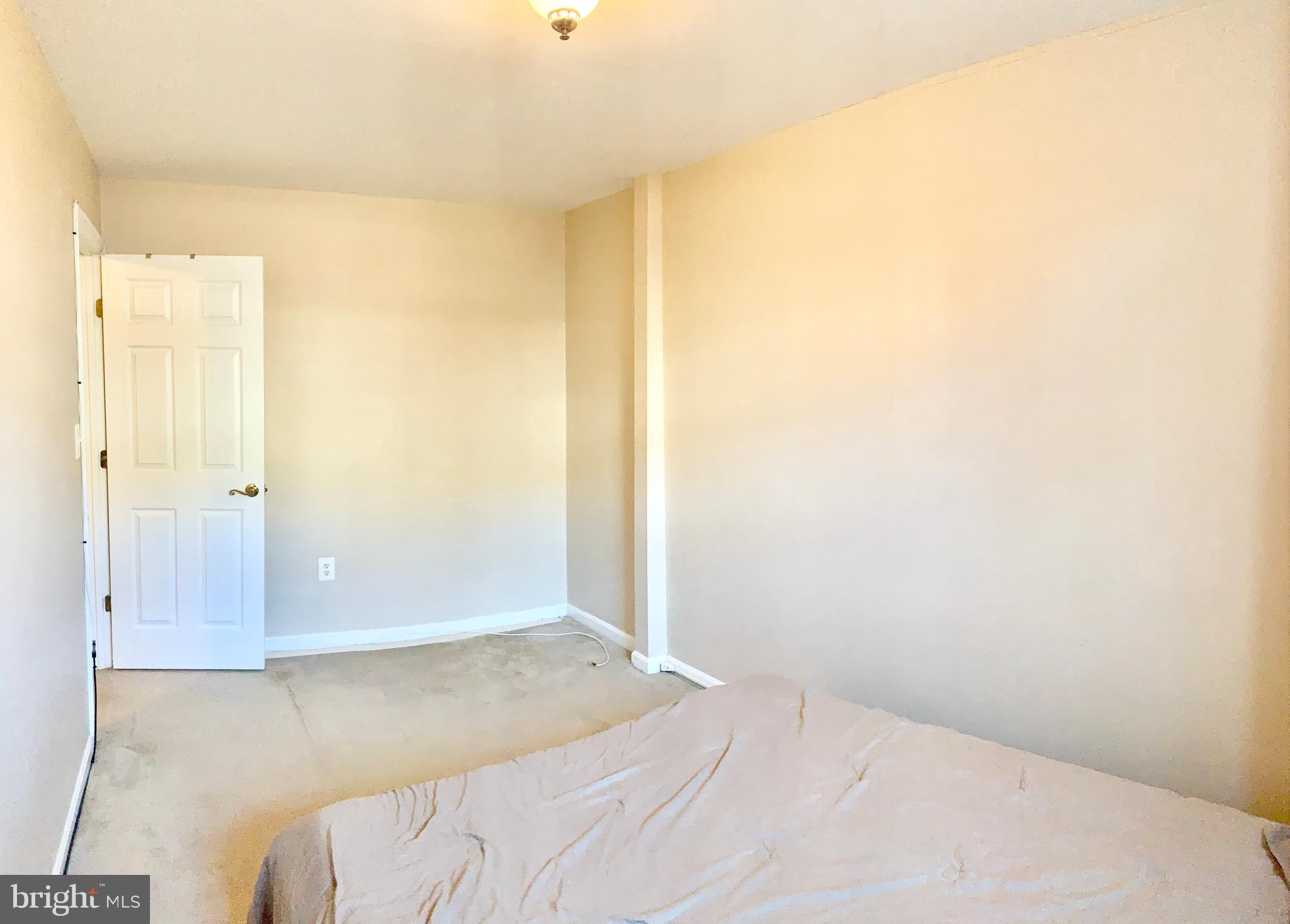 PRINCE WILLIAM COMMONS - Residential Lease