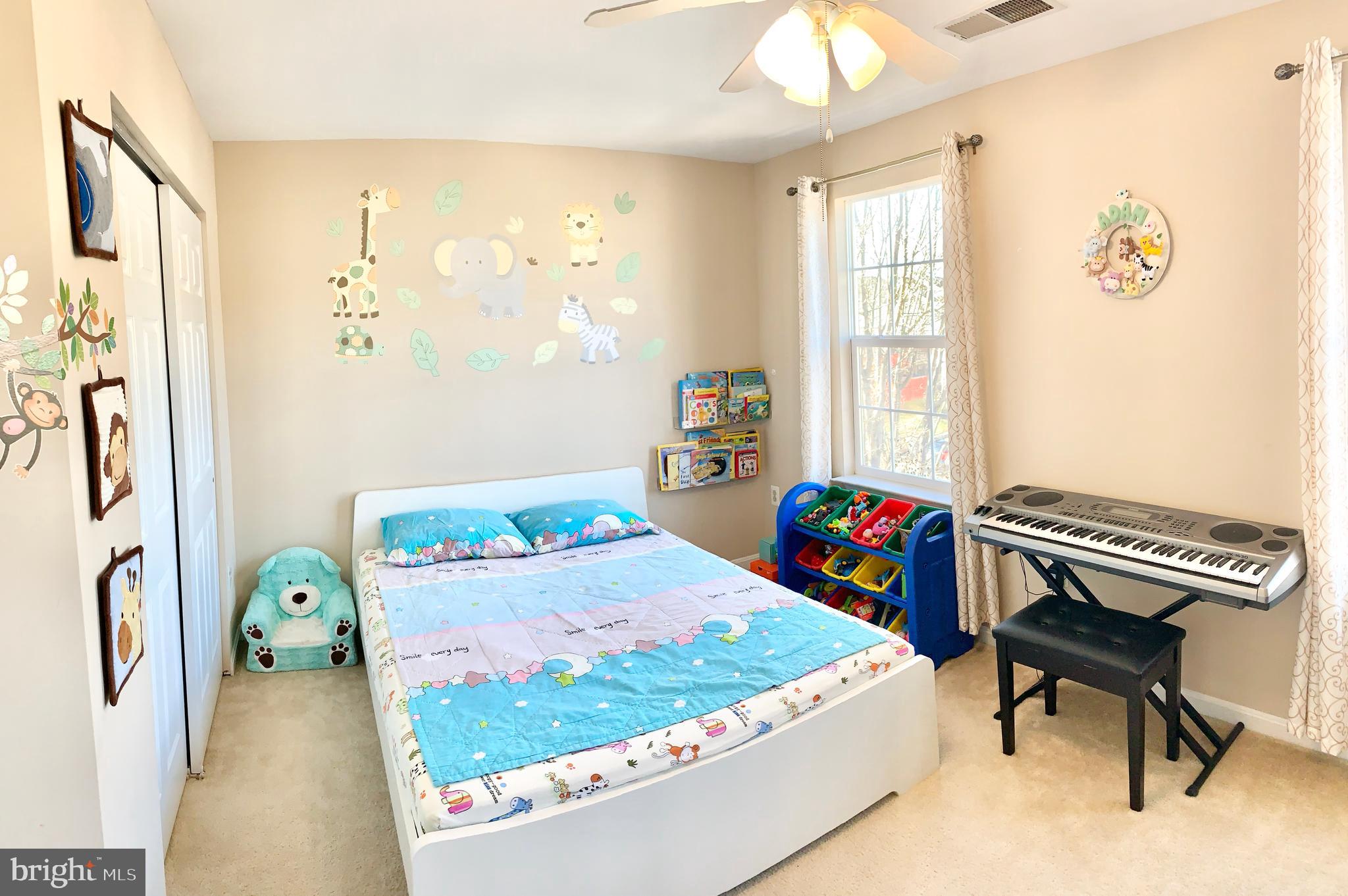 PRINCE WILLIAM COMMONS - Residential Lease