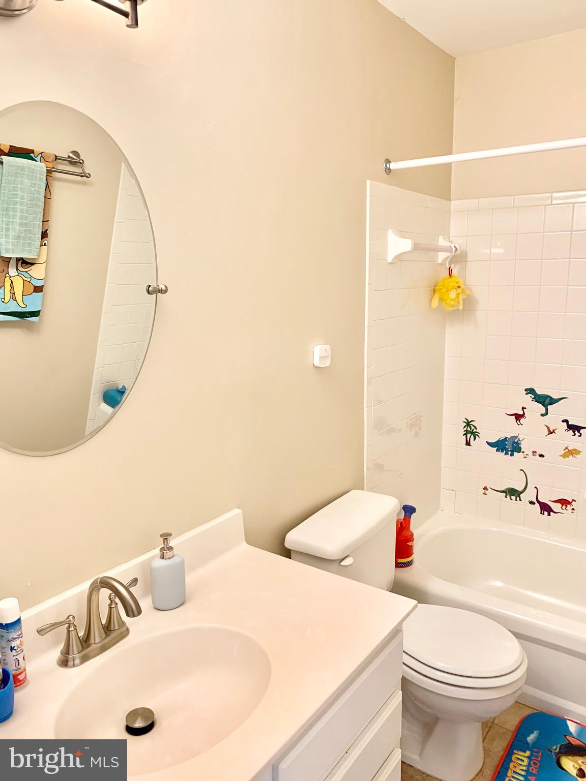 PRINCE WILLIAM COMMONS - Residential Lease