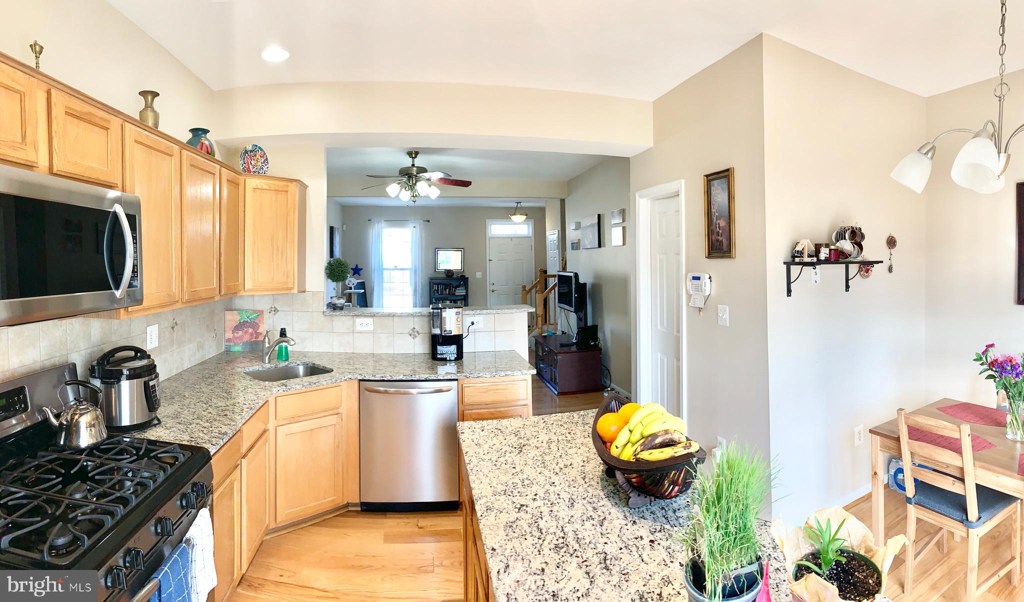 PRINCE WILLIAM COMMONS - Residential Lease