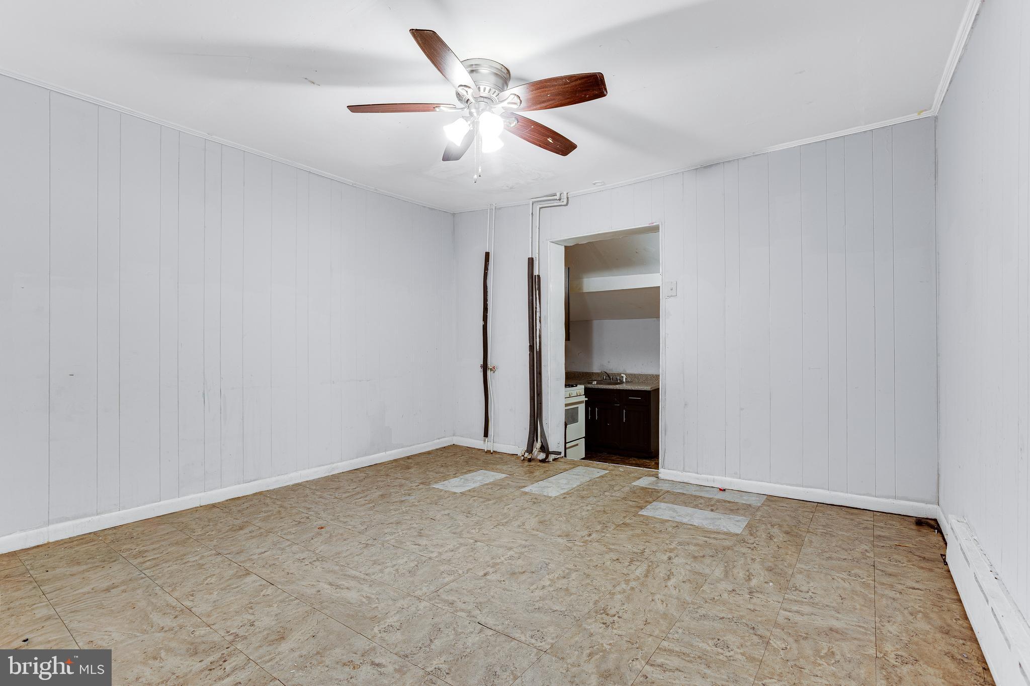 POINT BREEZE - Residential