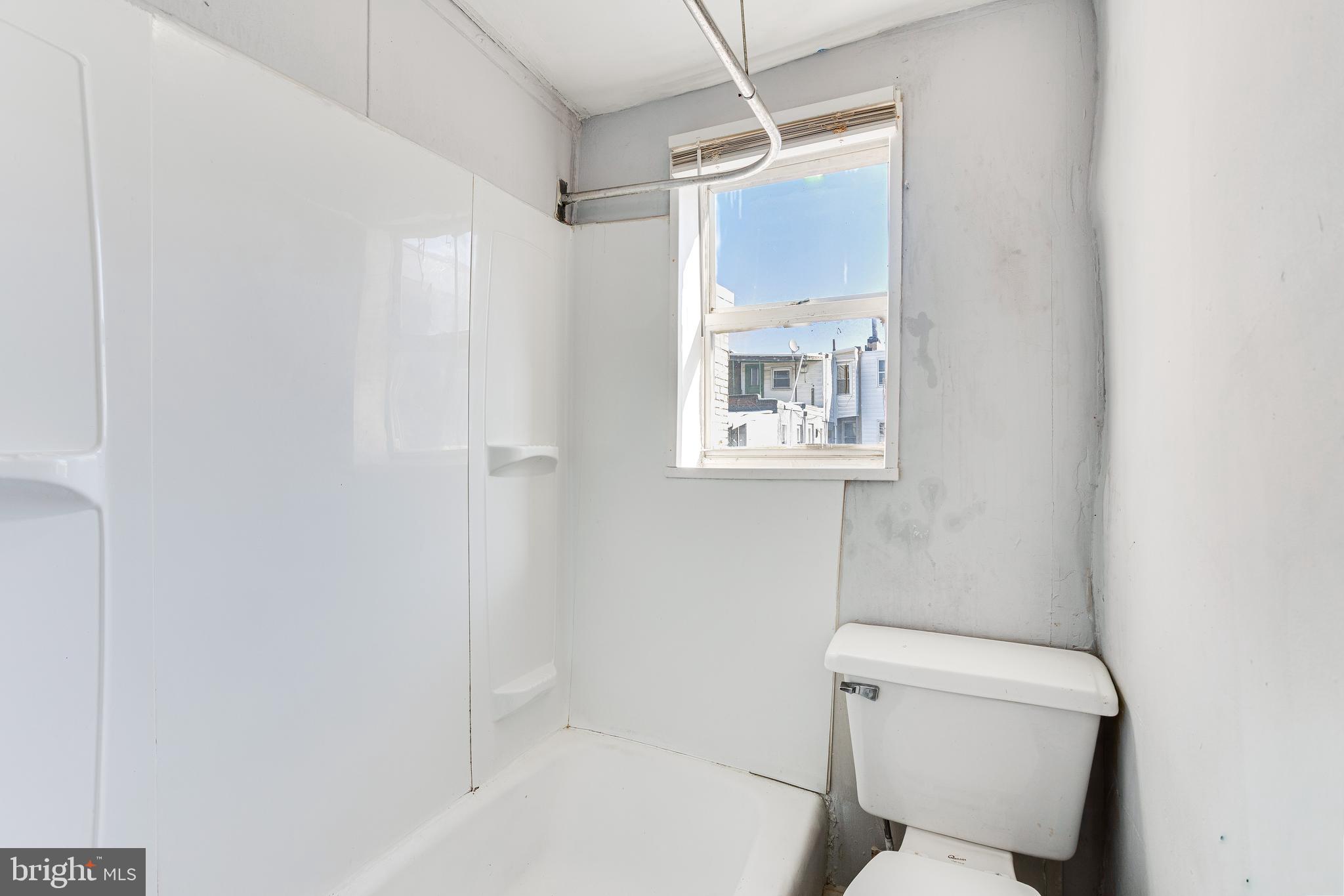 POINT BREEZE - Residential