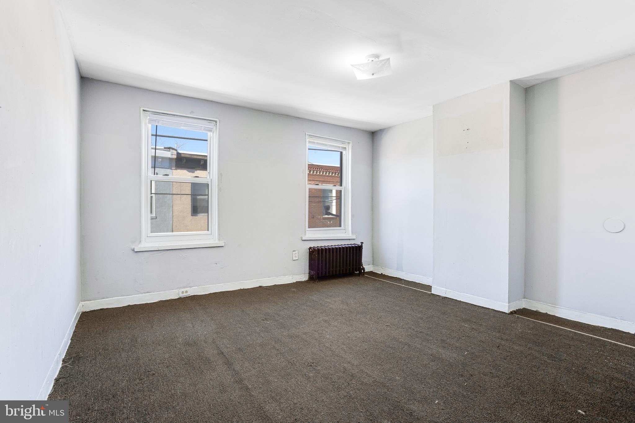 POINT BREEZE - Residential