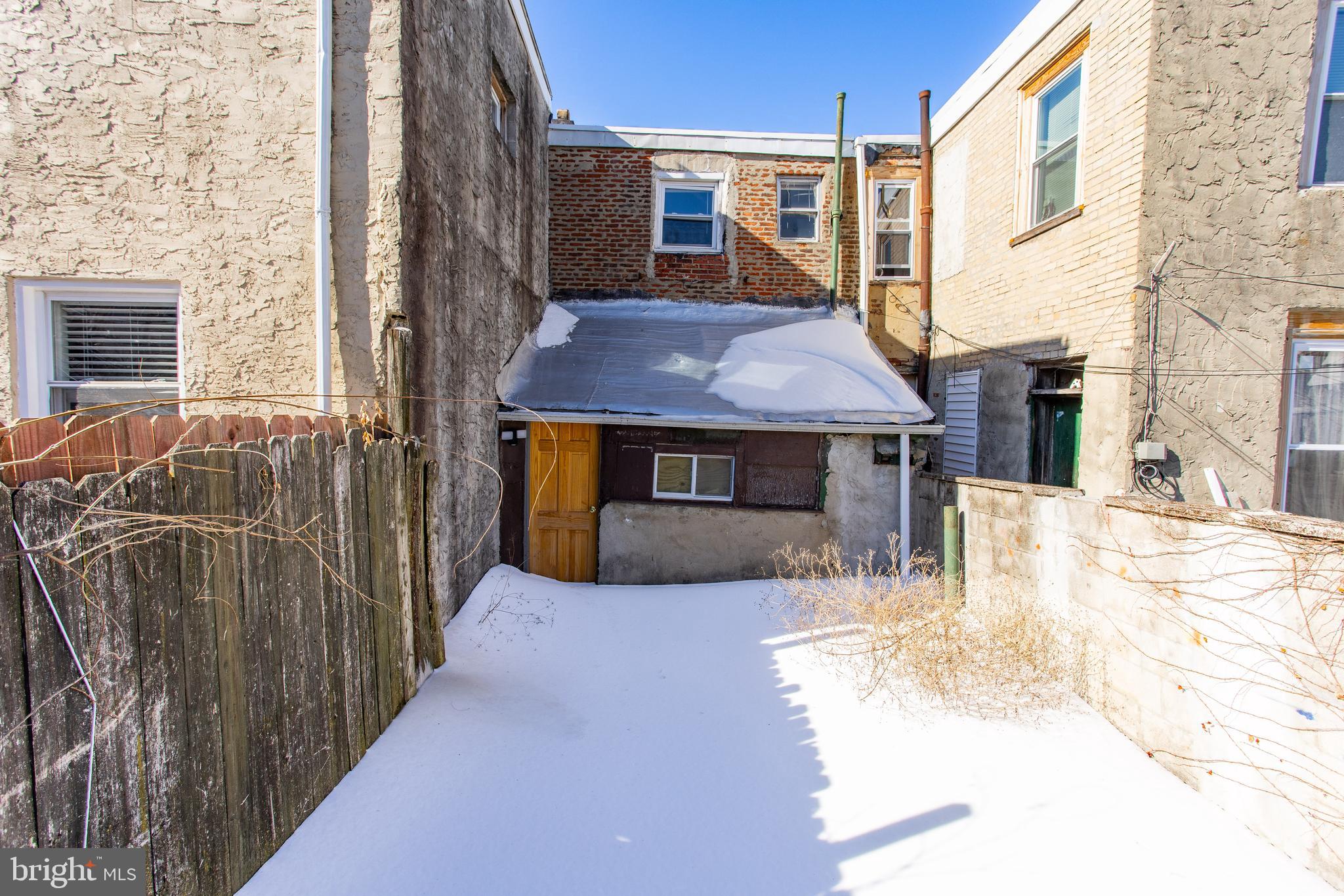 POINT BREEZE - Residential