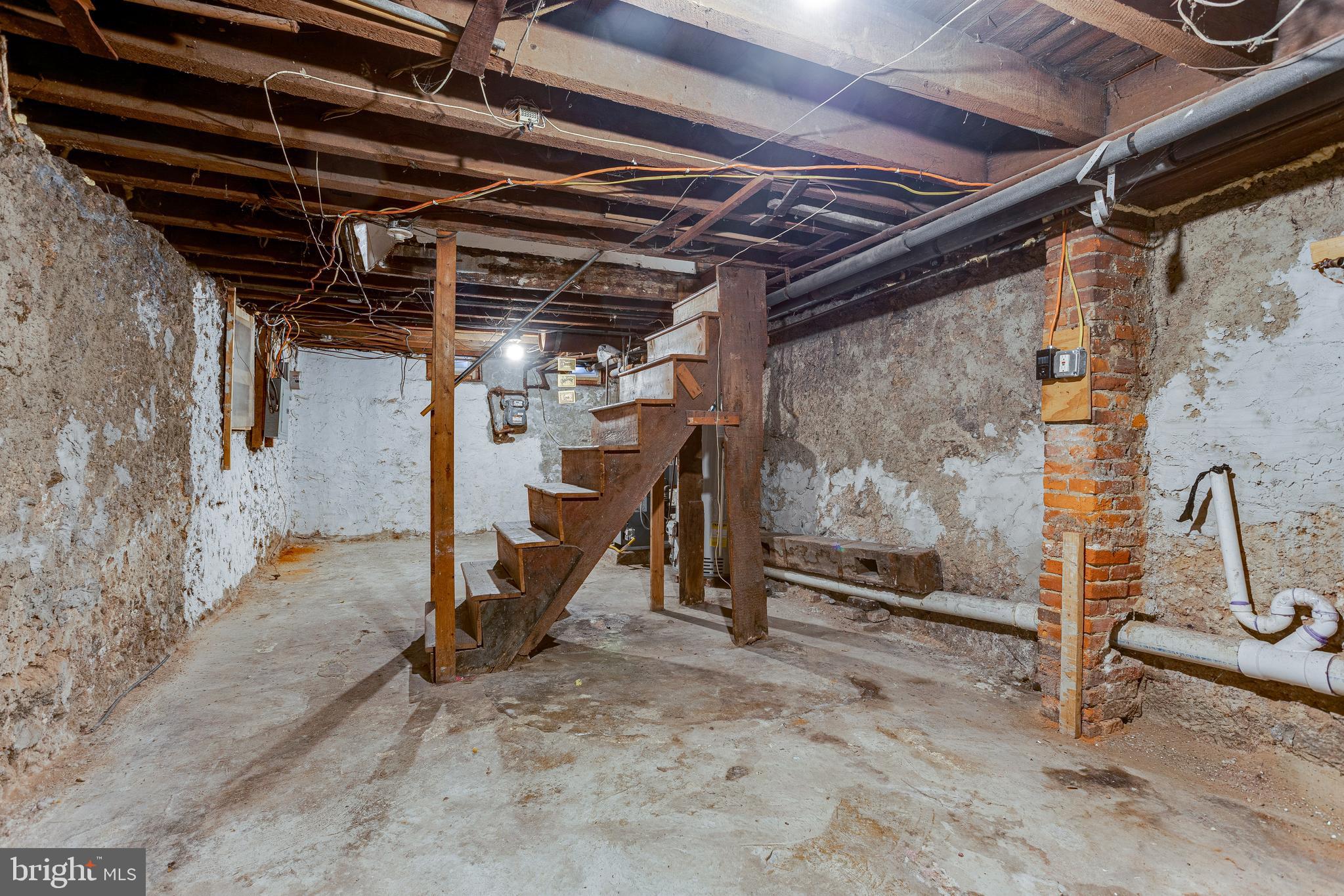 POINT BREEZE - Residential