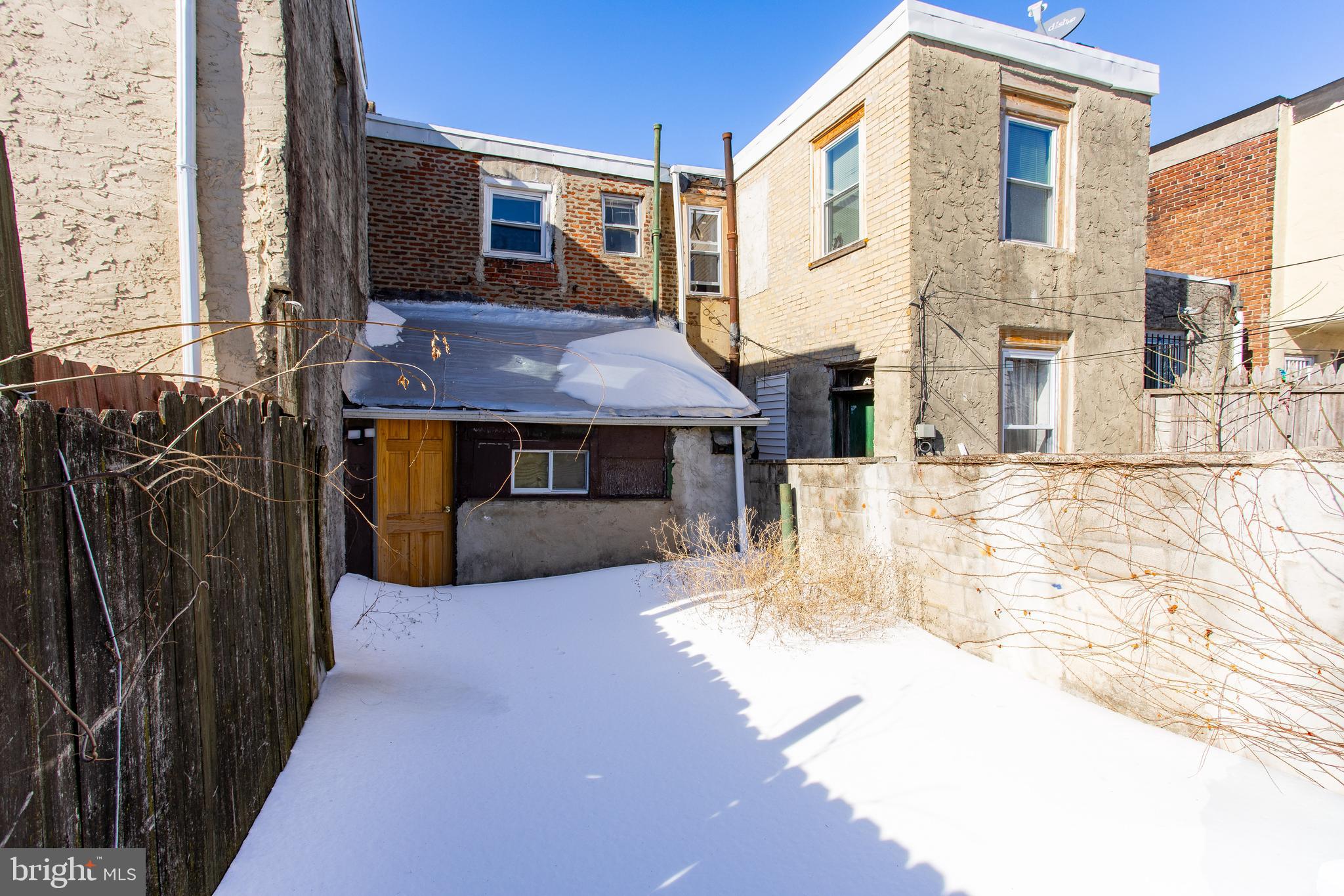 POINT BREEZE - Residential