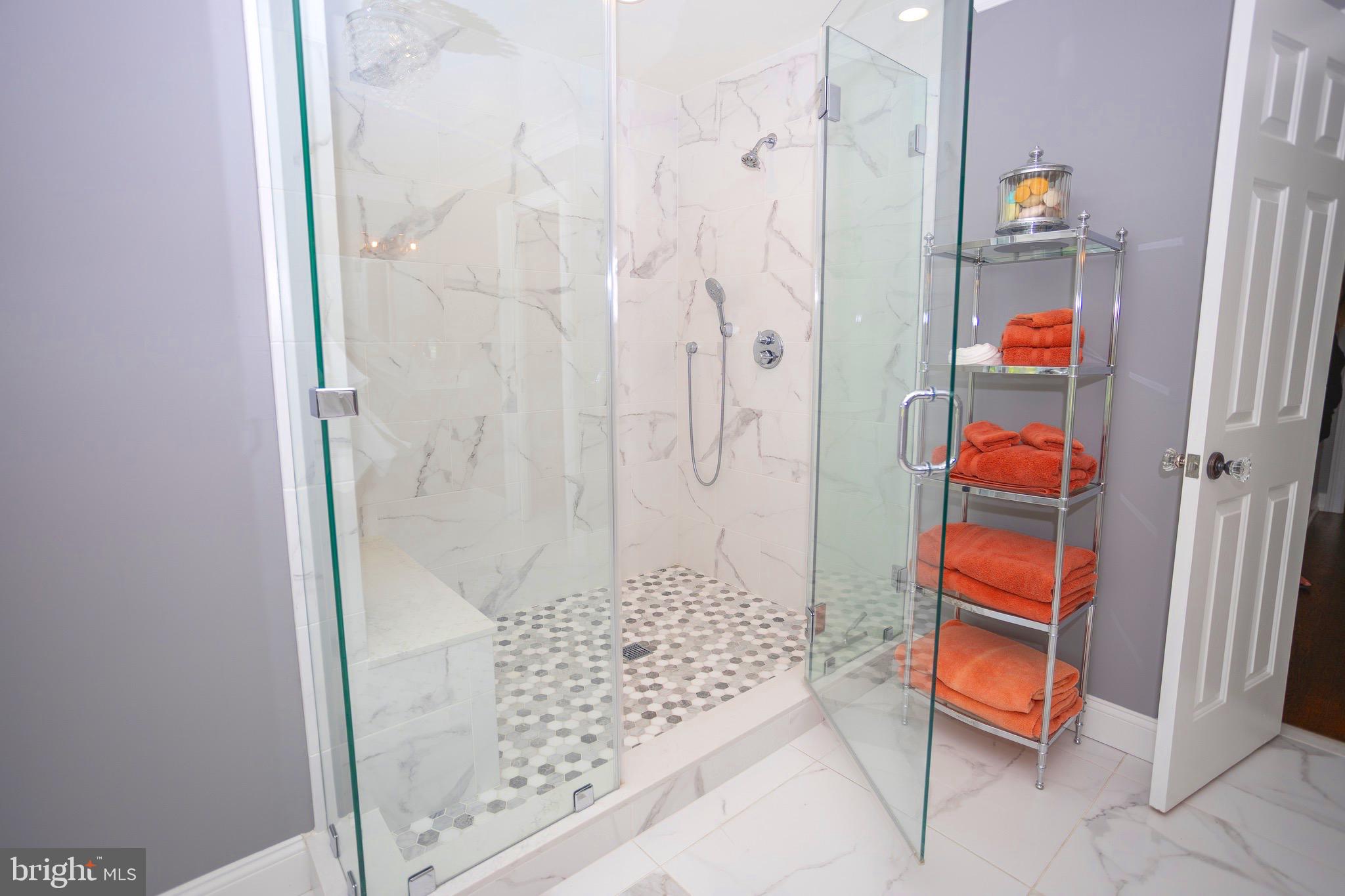 WEATHERFIELD - Residential