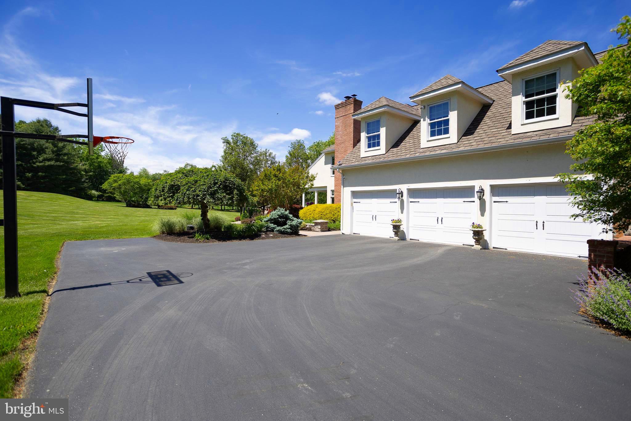 WEATHERFIELD - Residential