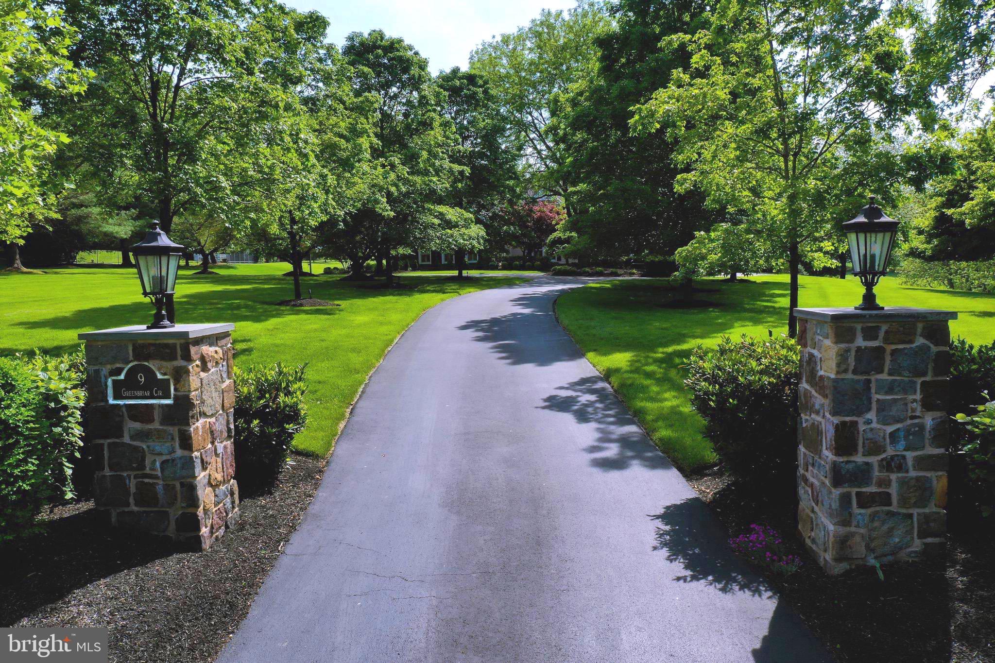 WEATHERFIELD - Residential