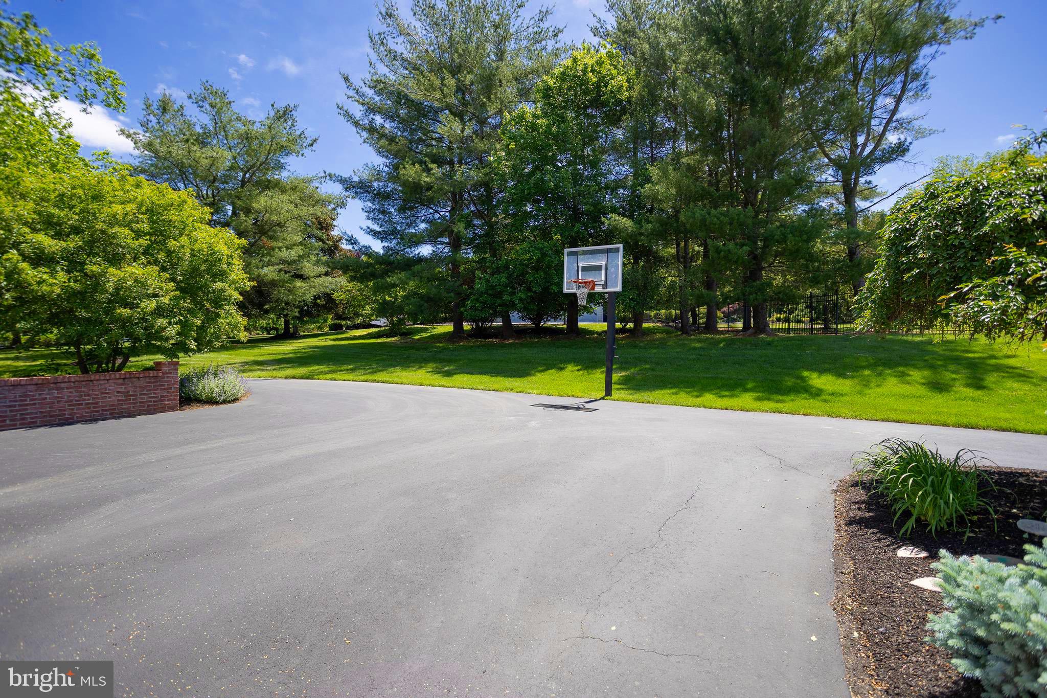 WEATHERFIELD - Residential