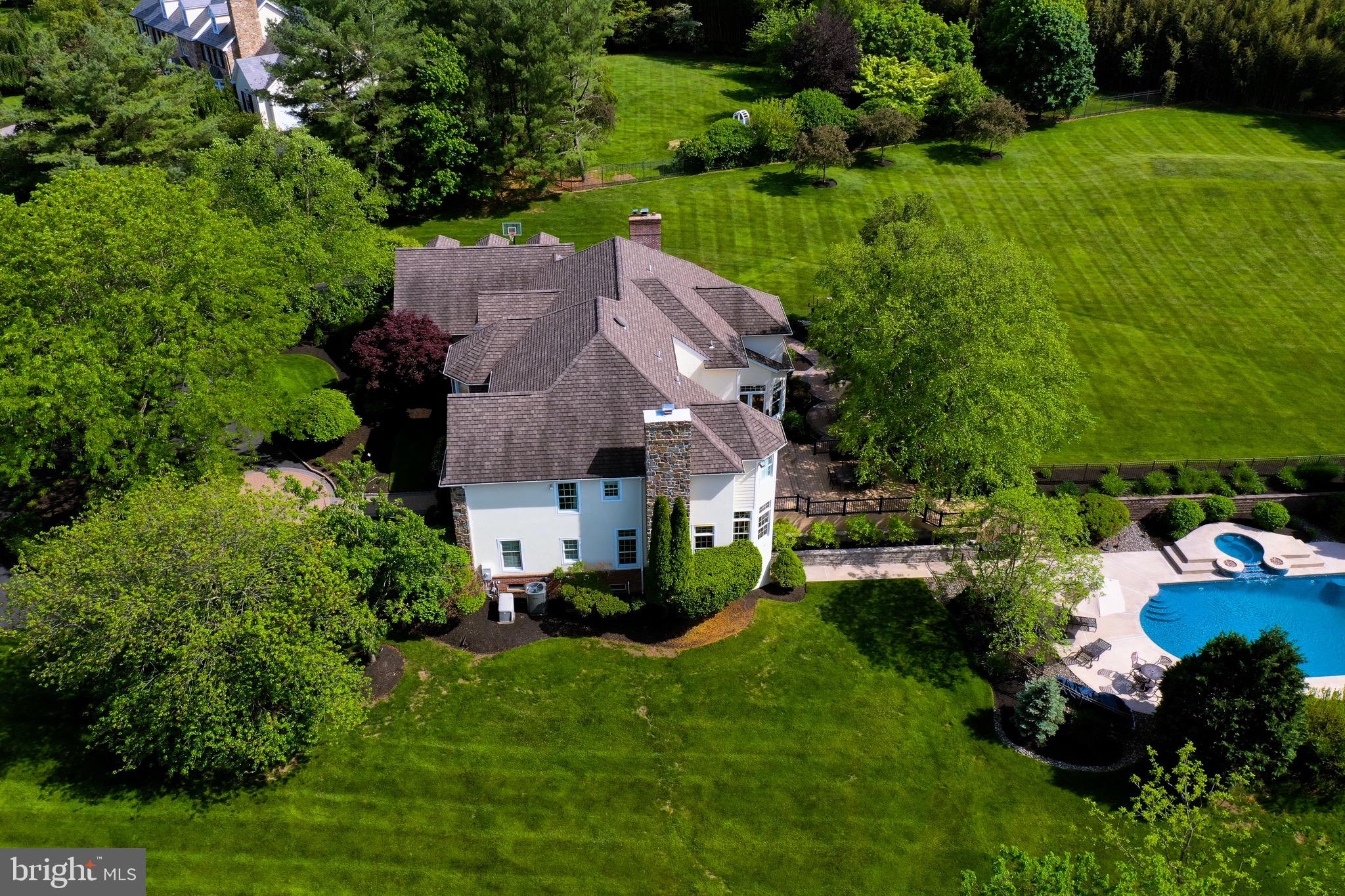 WEATHERFIELD - Residential