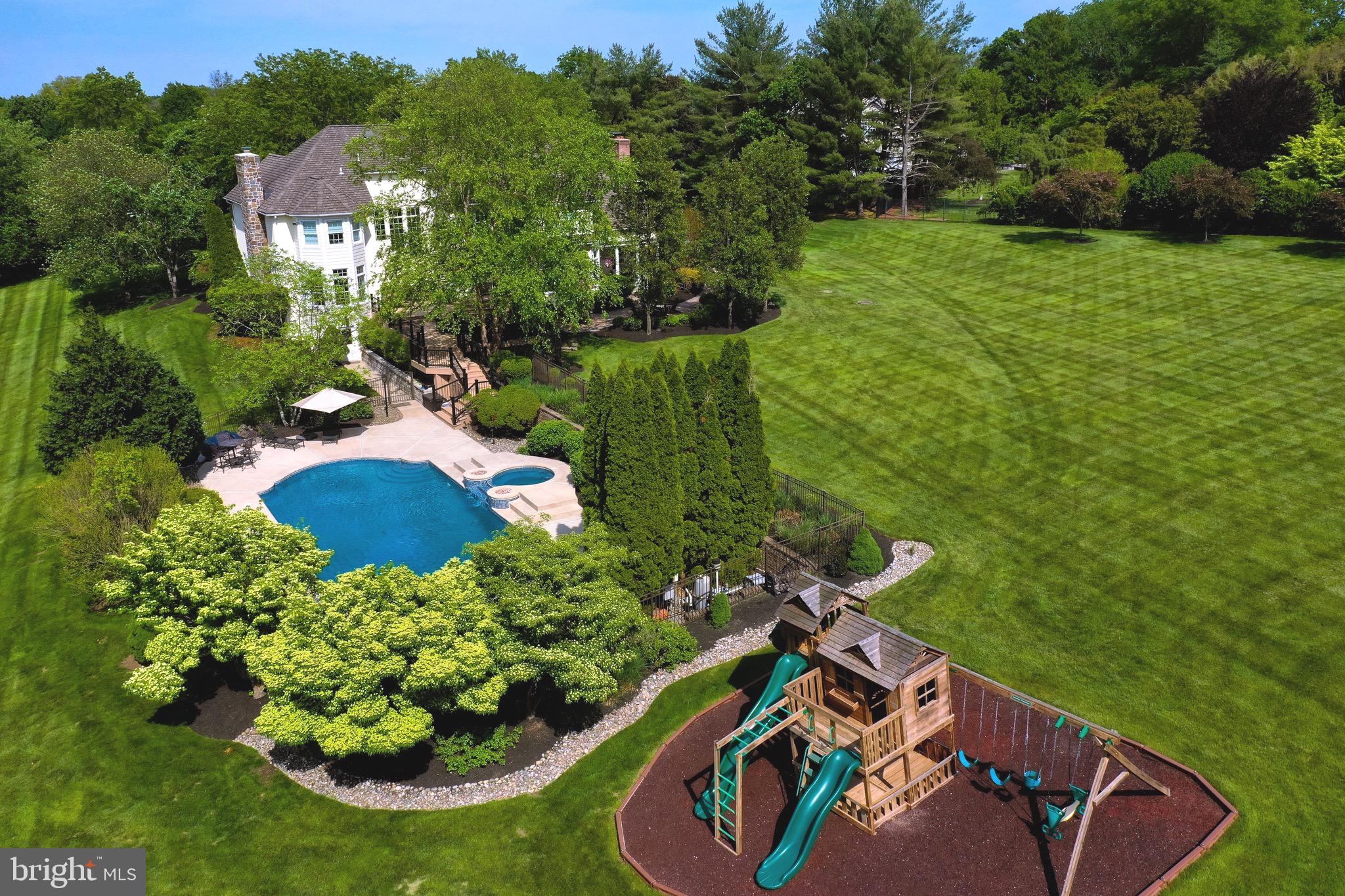 WEATHERFIELD - Residential