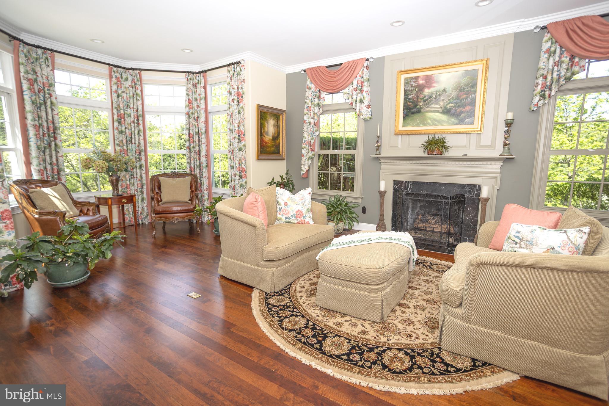 WEATHERFIELD - Residential