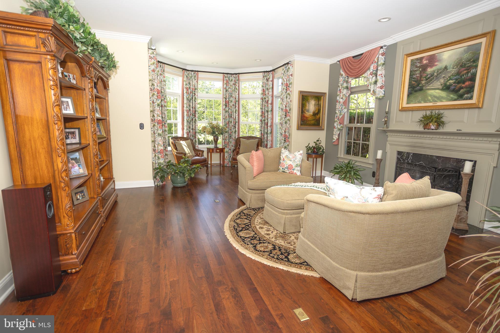 WEATHERFIELD - Residential