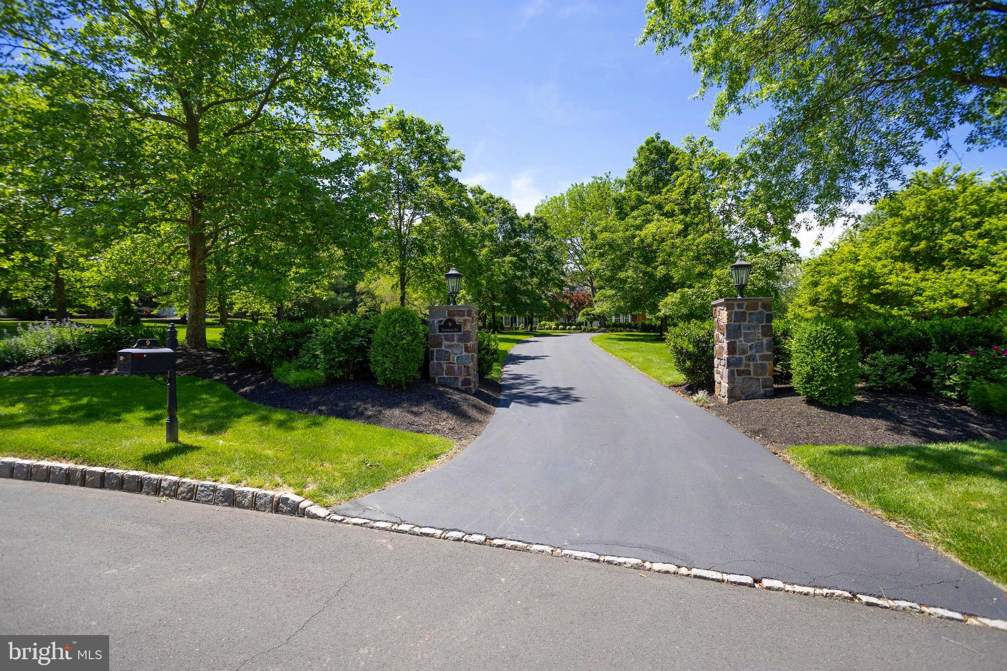 WEATHERFIELD - Residential