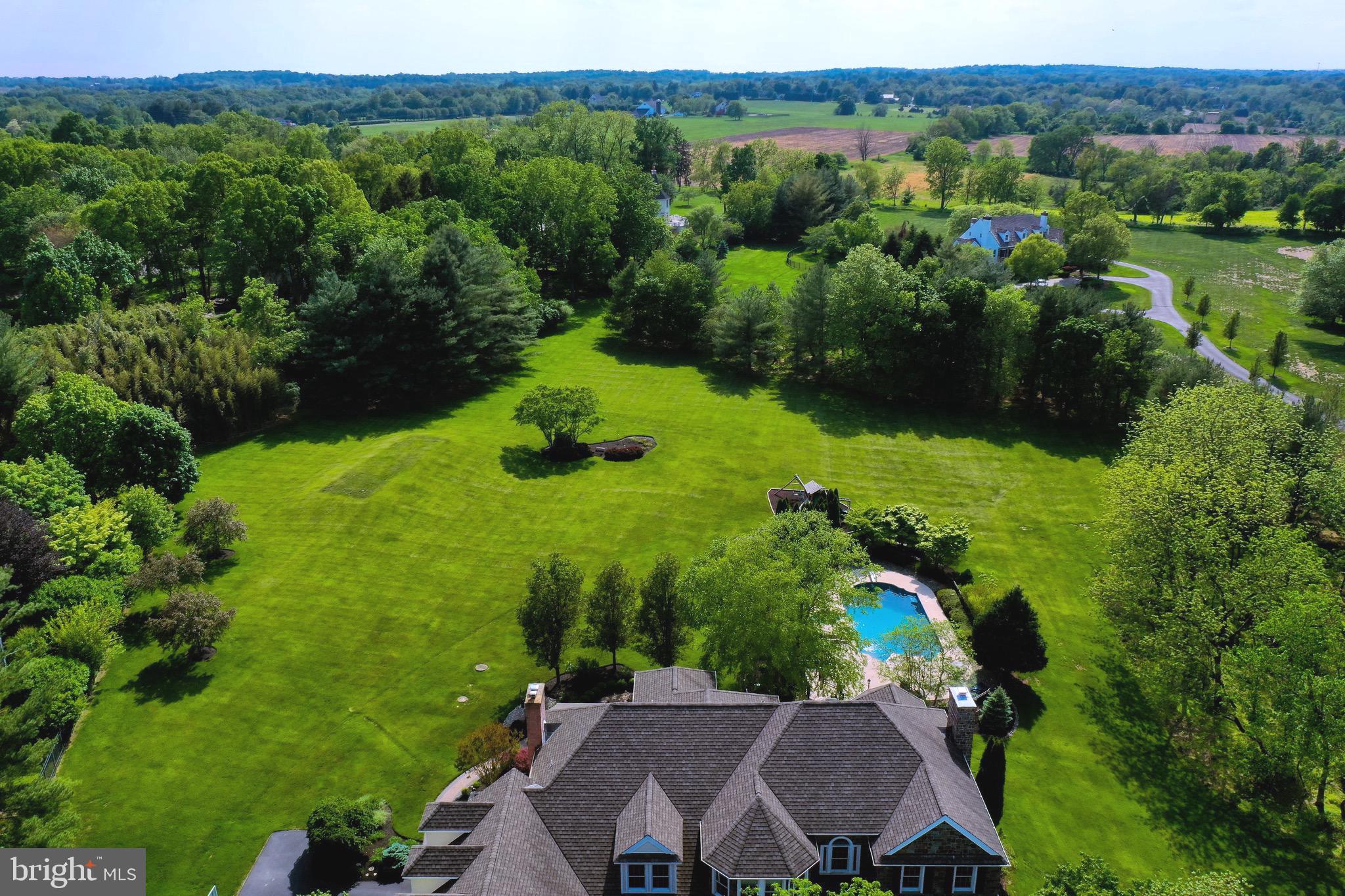 9 GREENBRIAR CIRCLE