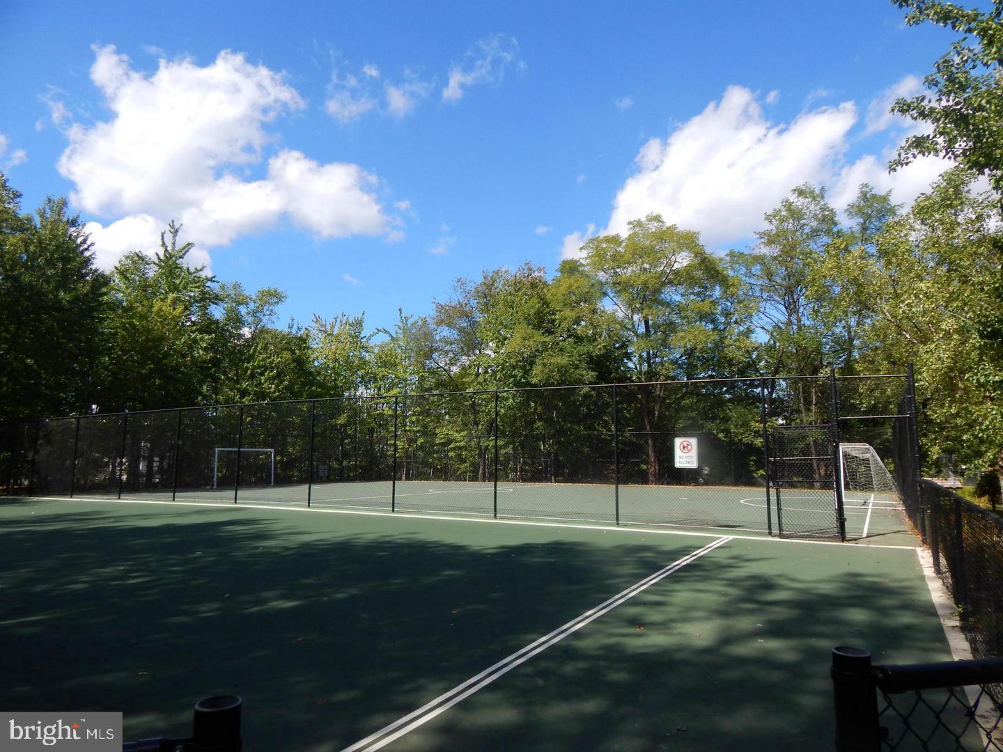 ROTONDA - Residential Lease