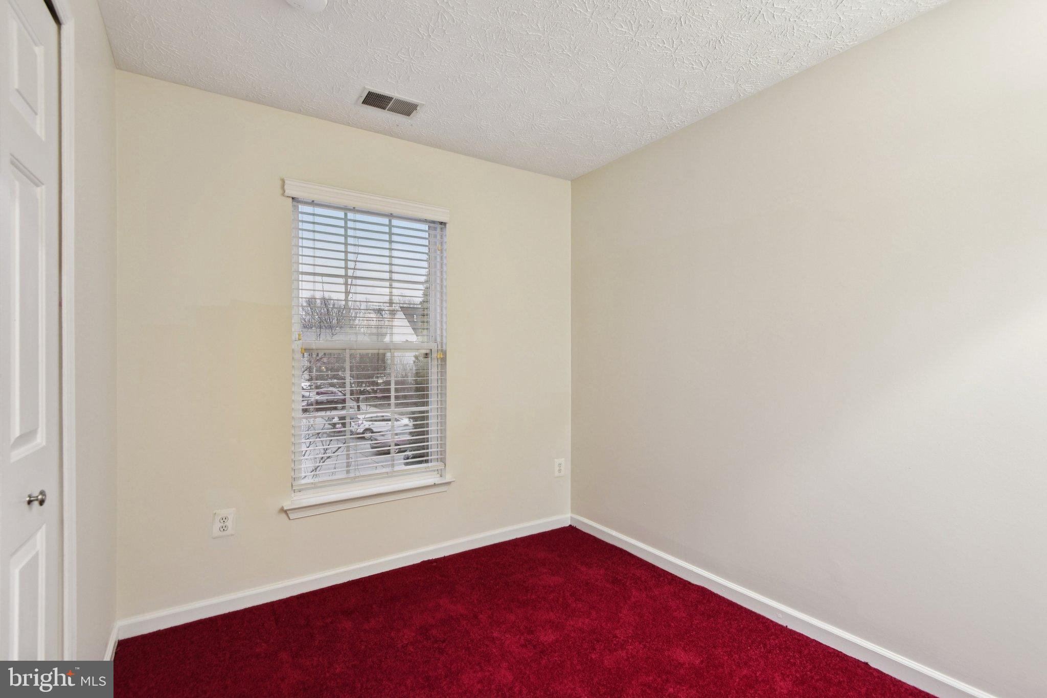 PAPILLON - Residential Lease