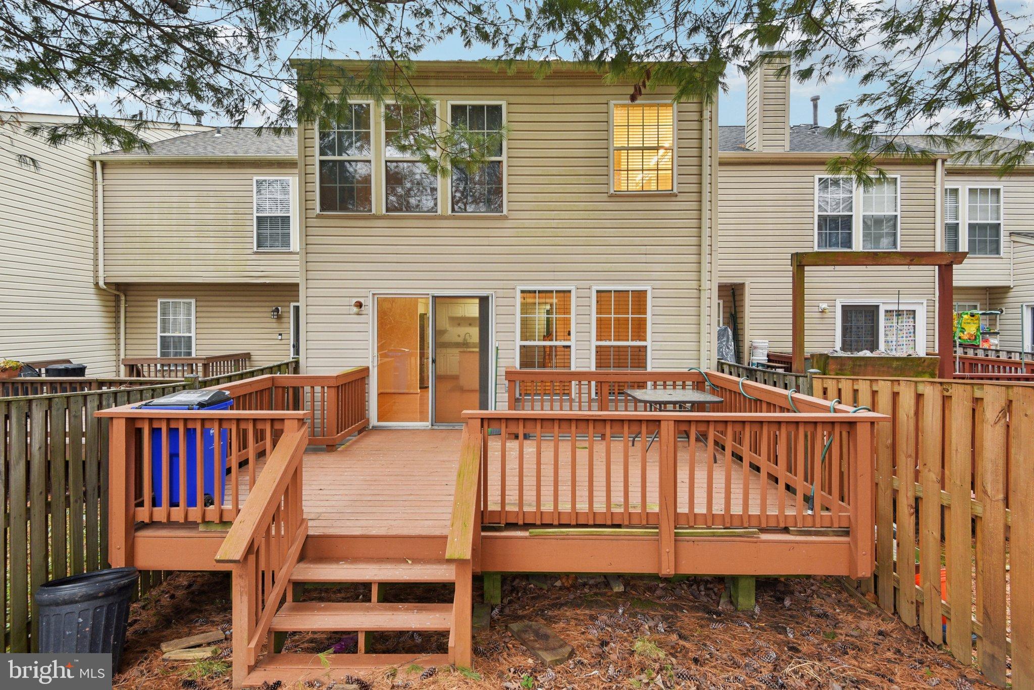 PAPILLON - Residential Lease