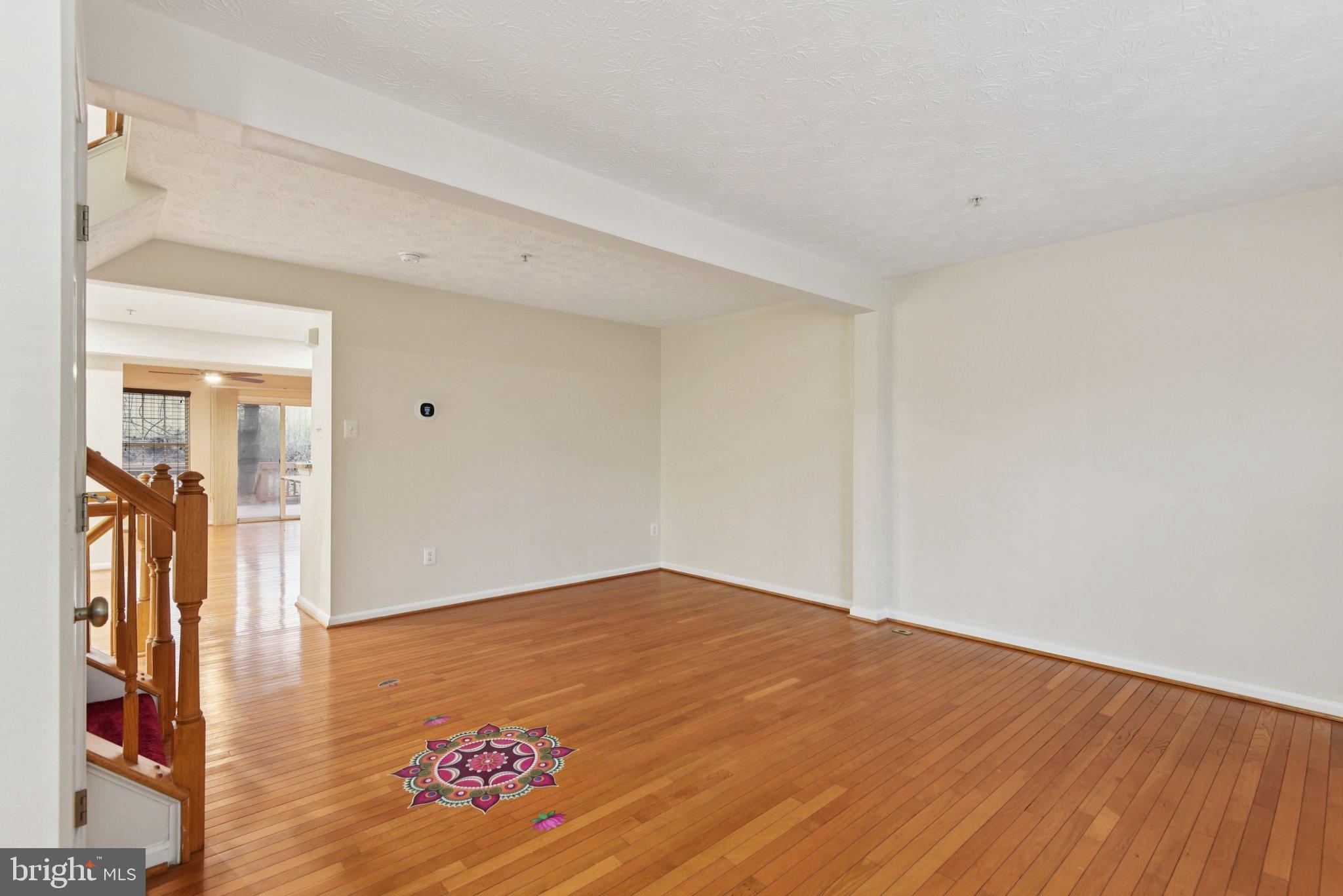 PAPILLON - Residential Lease