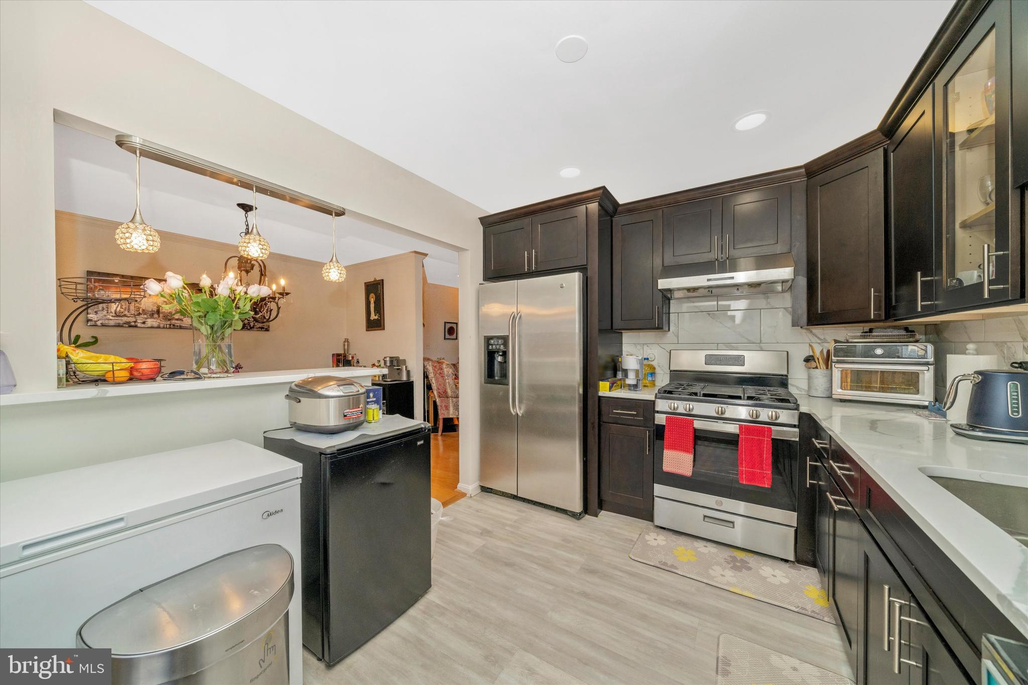 5405 MIDDLEBOURNE LANE