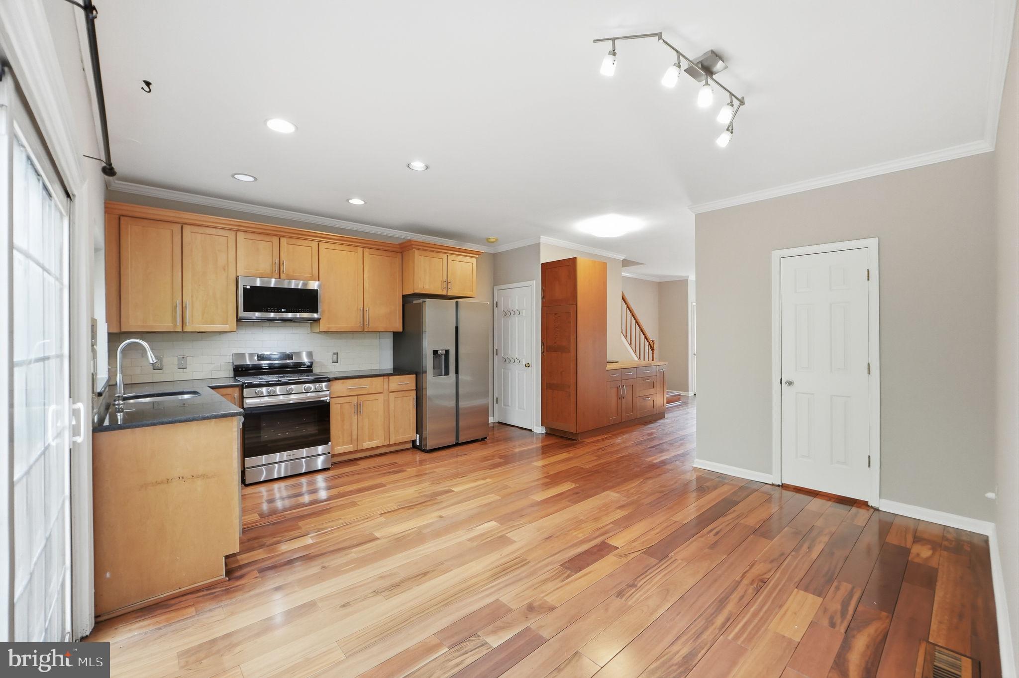 12109 WEDGEWAY COURT