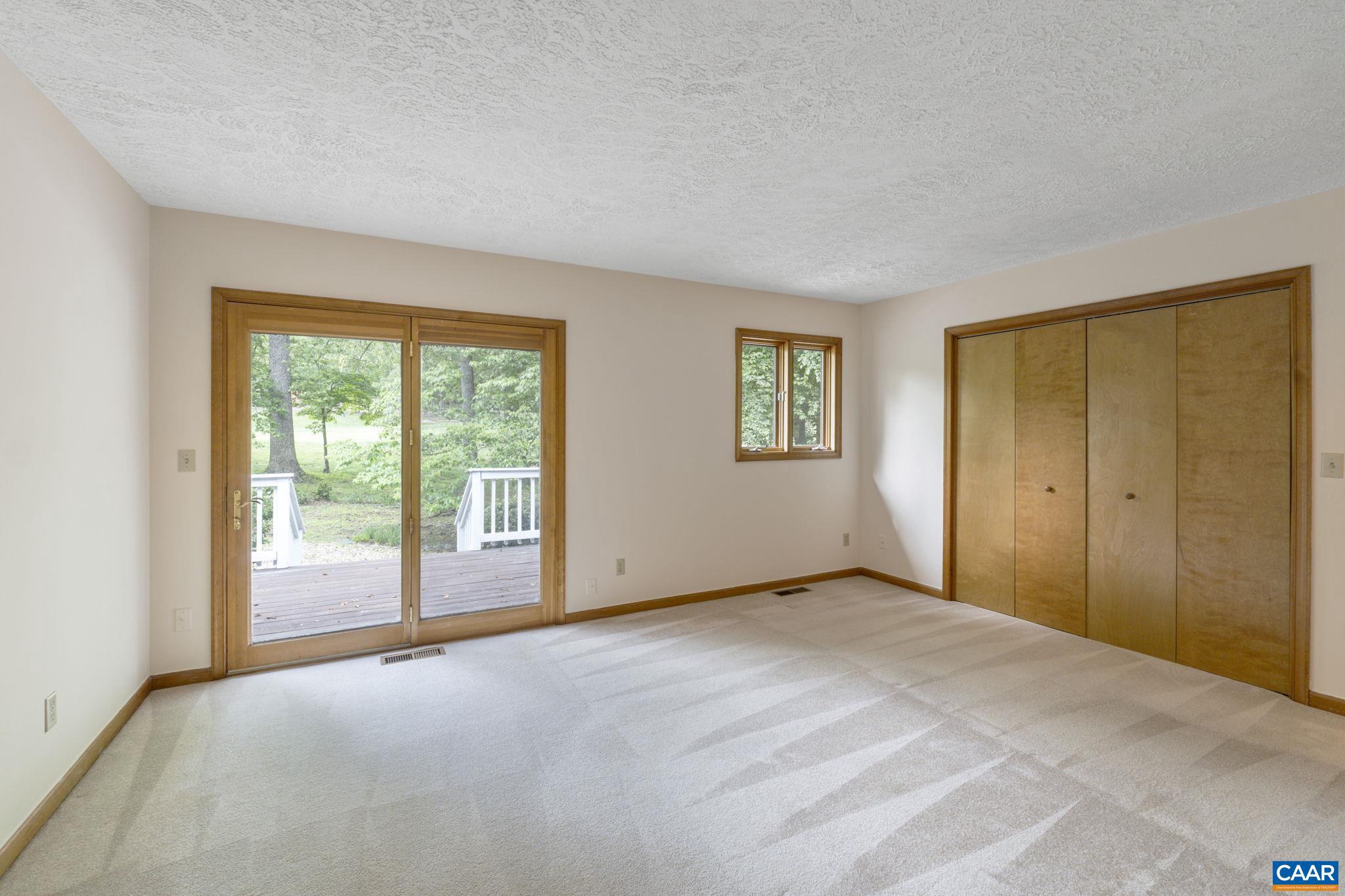 LAKE MONTICELLO - Residential