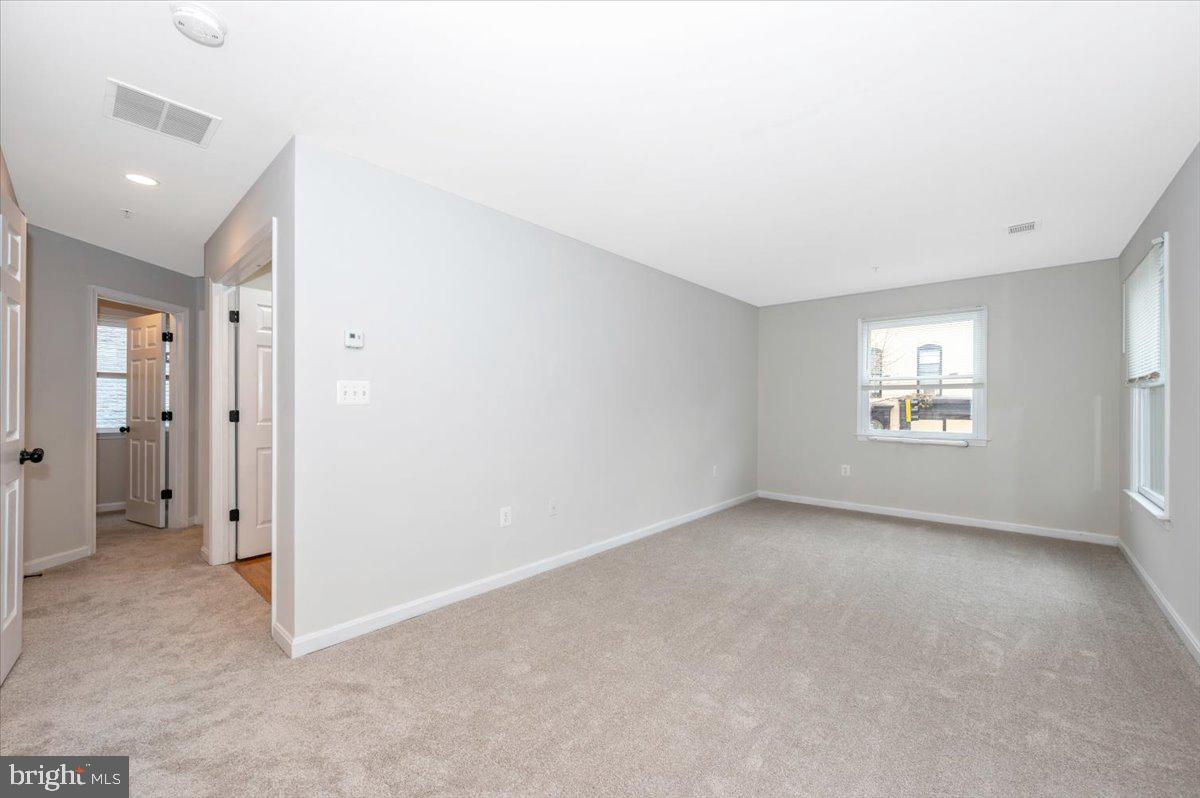 MARKET SQUARE - Residential