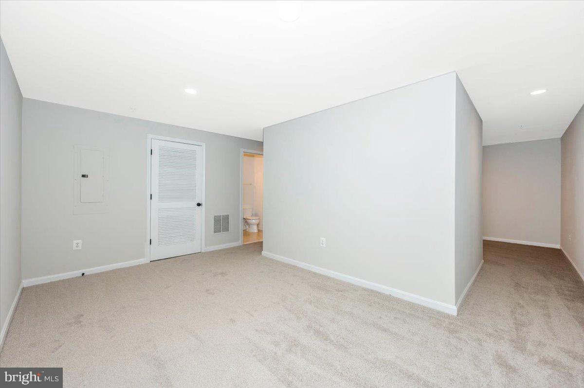 MARKET SQUARE - Residential