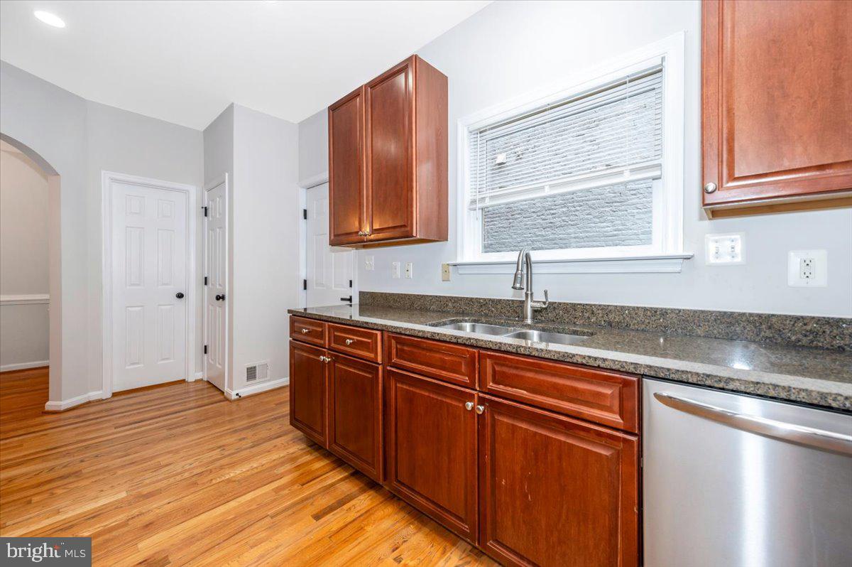 MARKET SQUARE - Residential