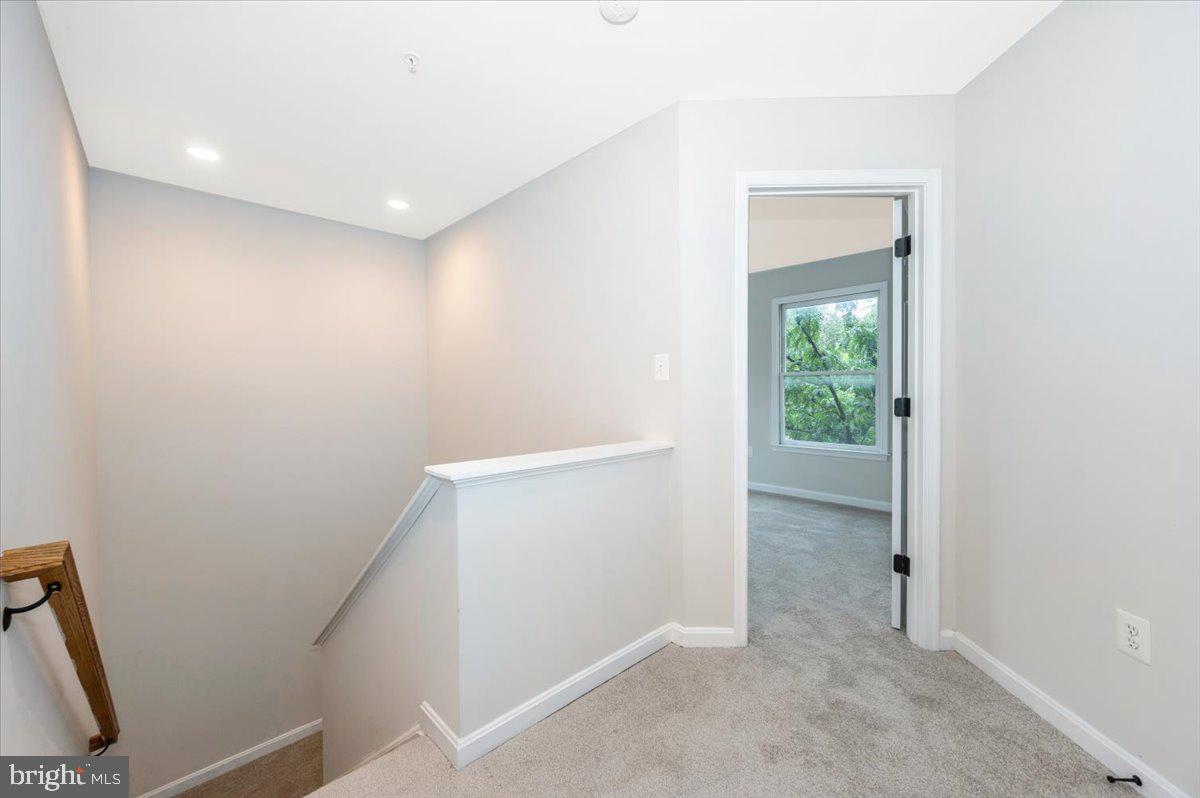 MARKET SQUARE - Residential