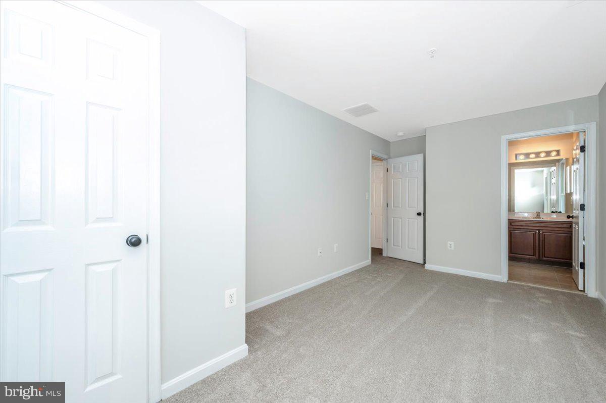 MARKET SQUARE - Residential