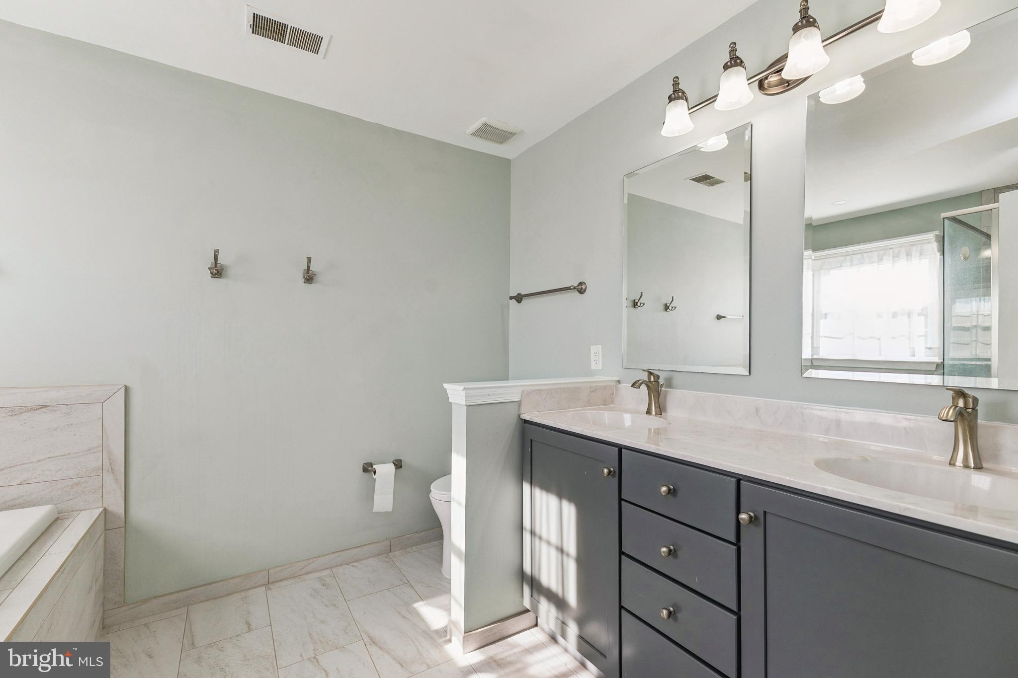 FOXBOROUGH - Residential