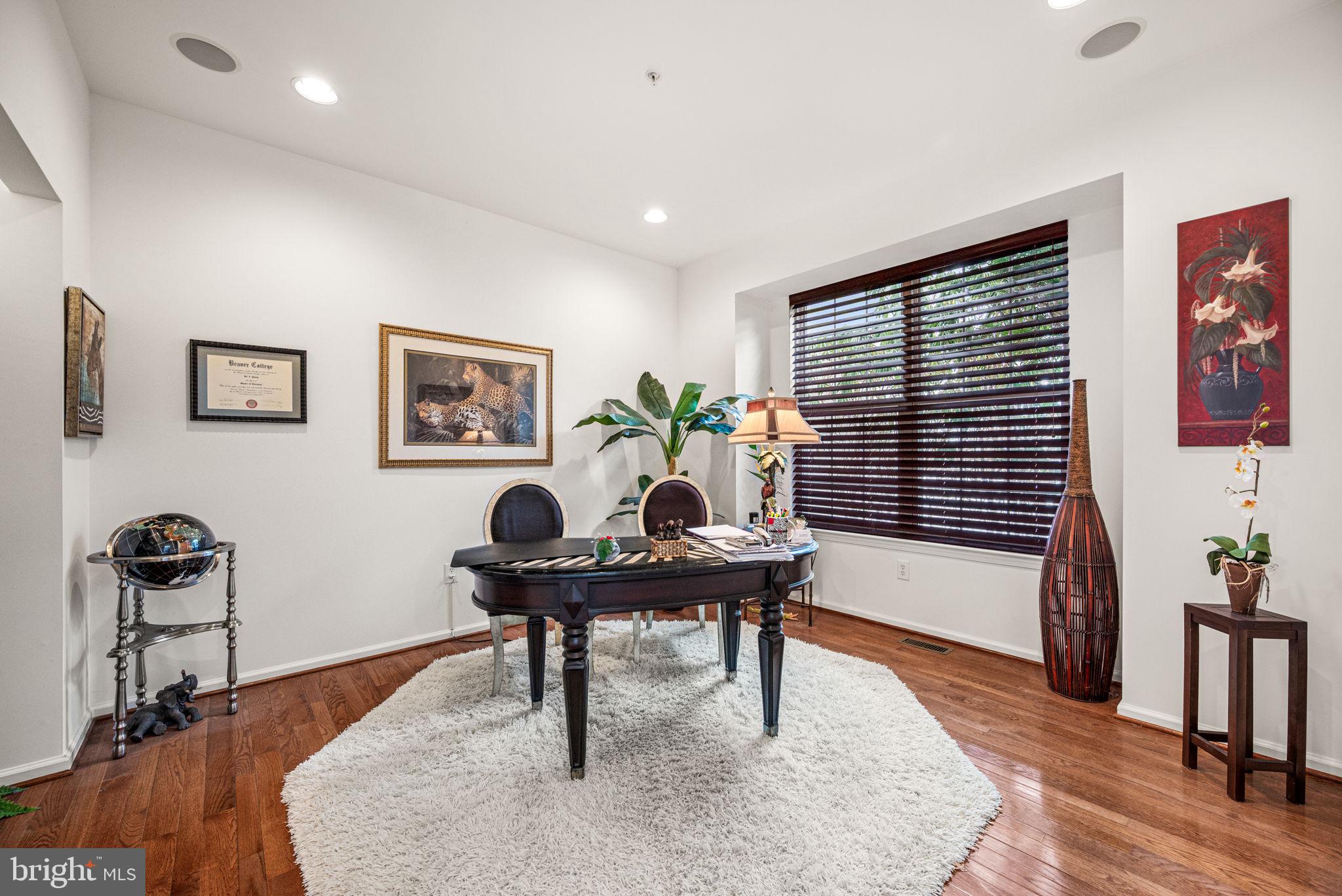 WINDSONG - Residential