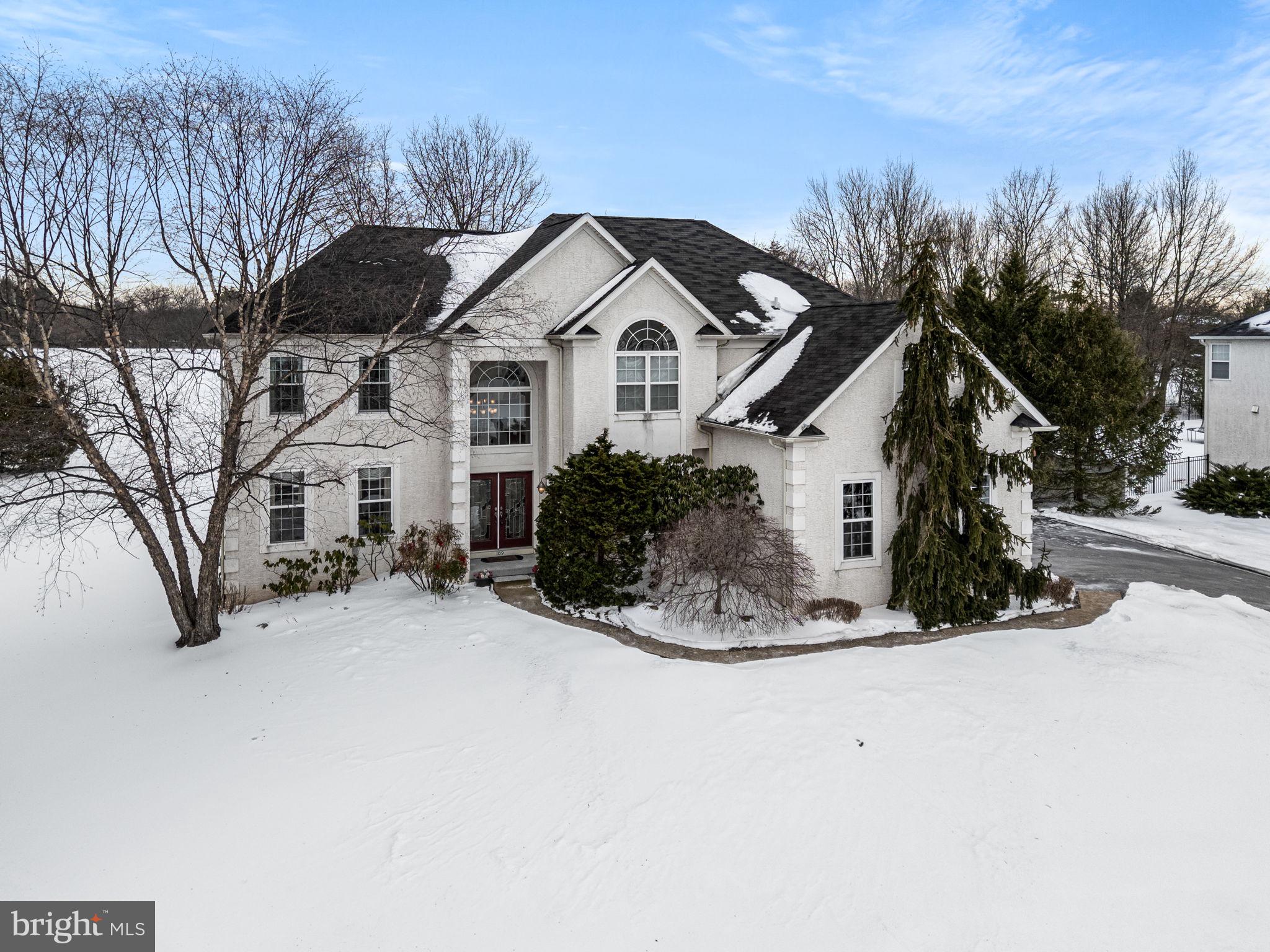 WINDSONG - Residential