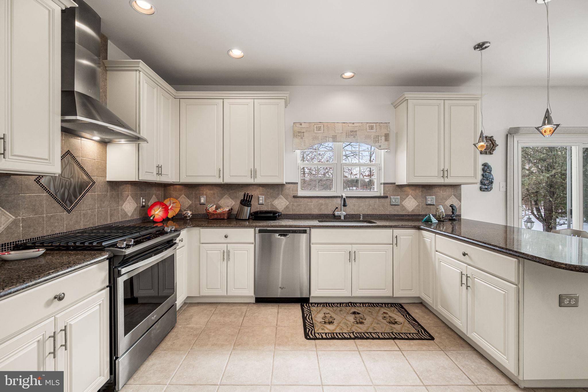 WINDSONG - Residential