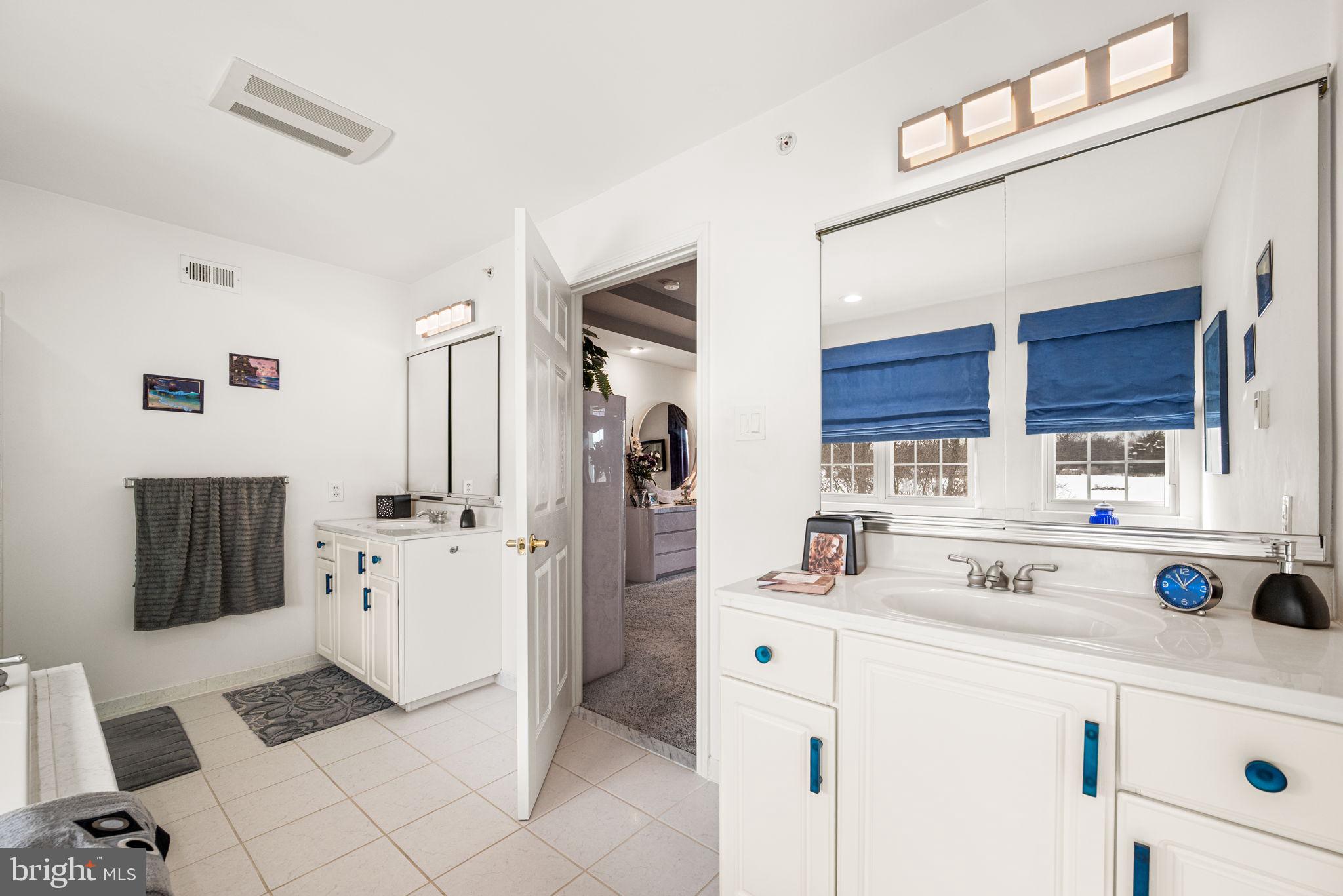 WINDSONG - Residential