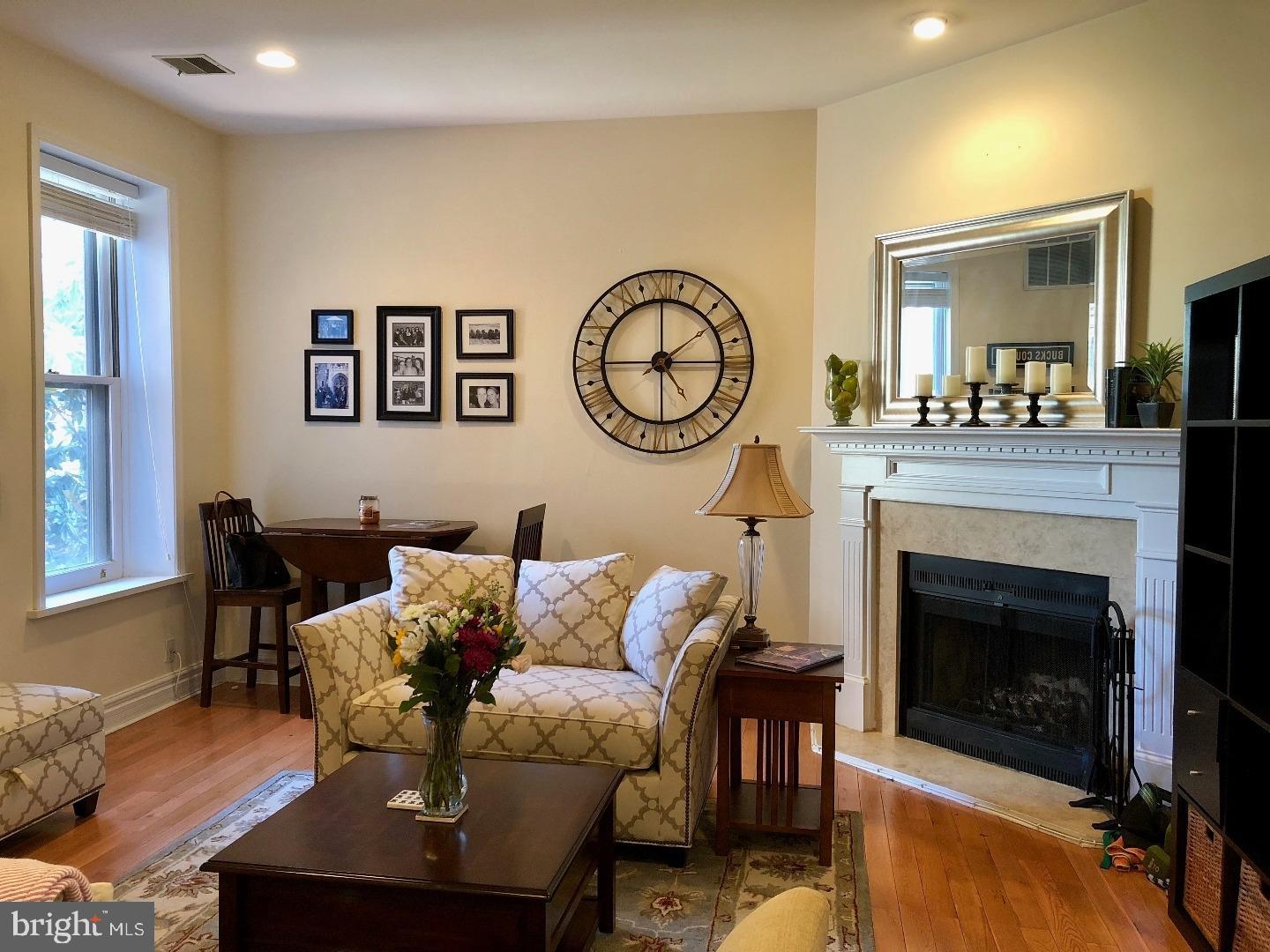 FAIRMOUNT - Residential