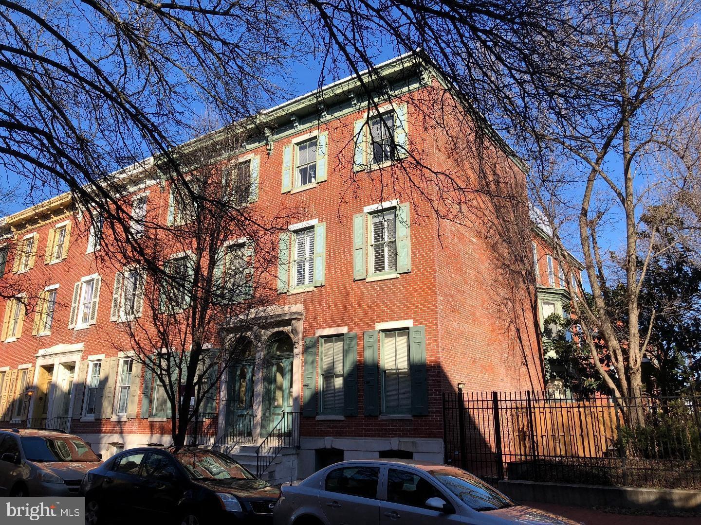 FAIRMOUNT - Residential